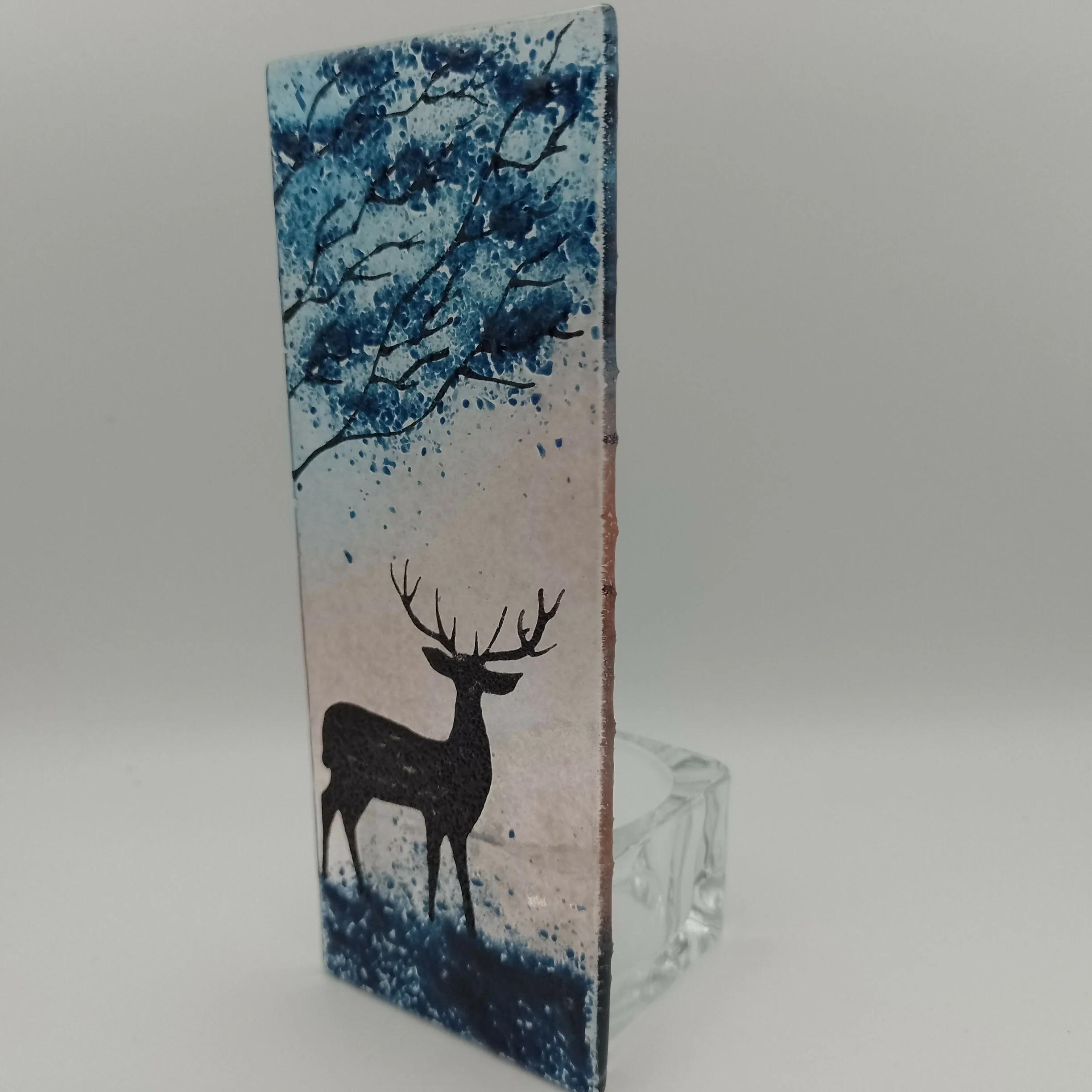 Fused Glass Silhouette Stag Tealight - Image 3