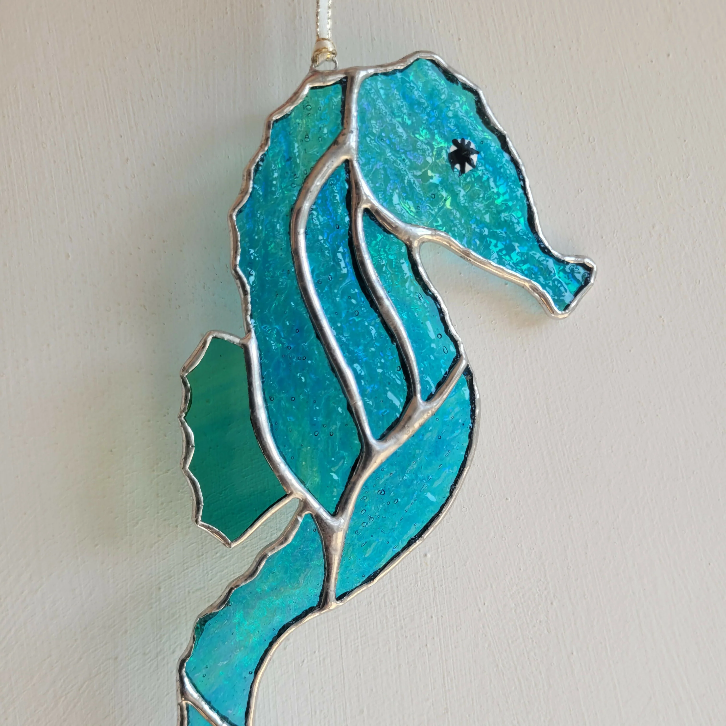 Glass Seahorse Hanging Decoration - Image 2