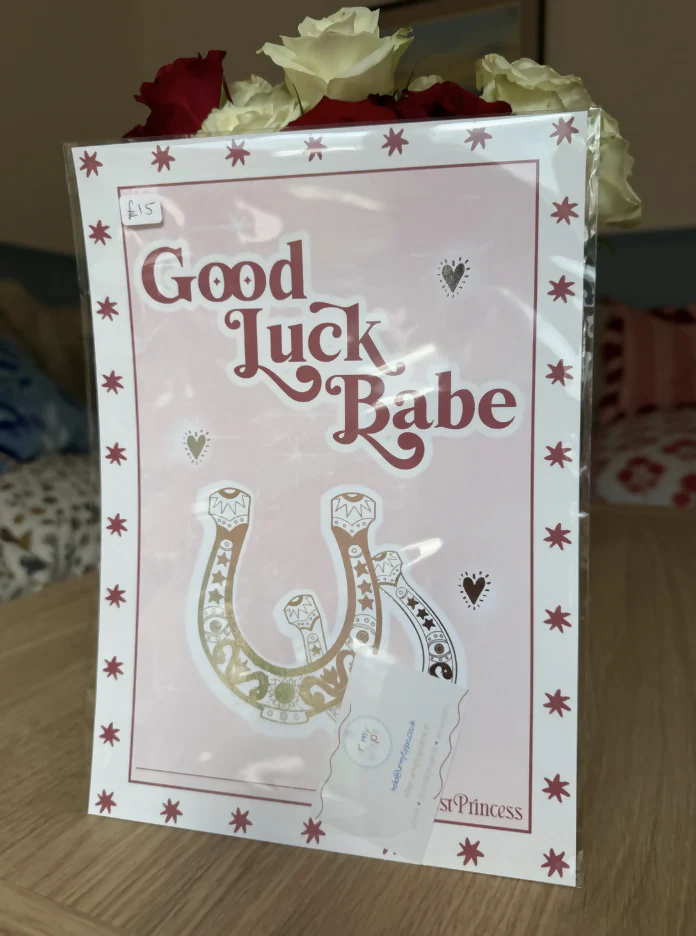 Good Luck Babe Horseshoe Lyric Print - Image 4