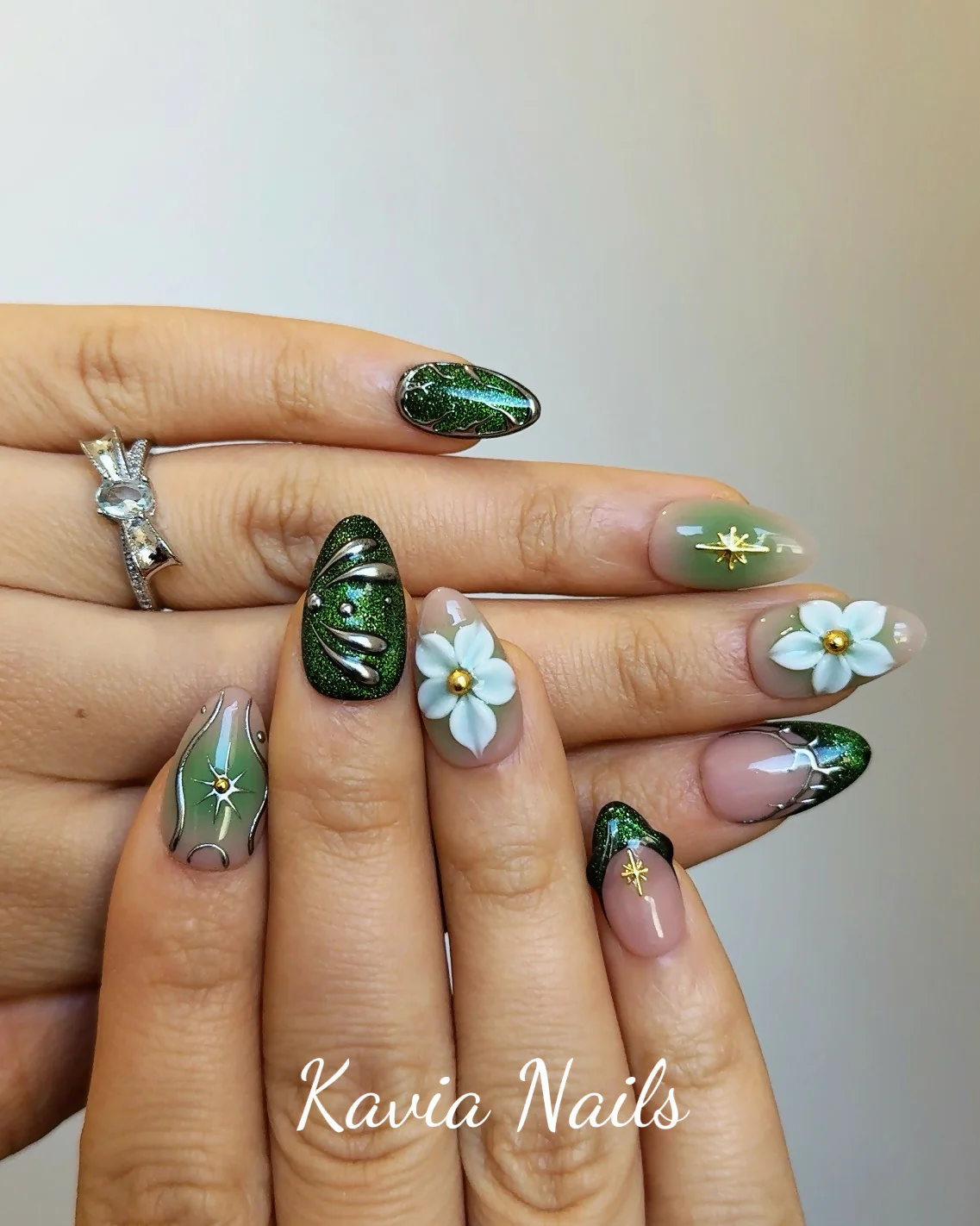 Green Fairy - Handmade Press-on Nails - Image 3