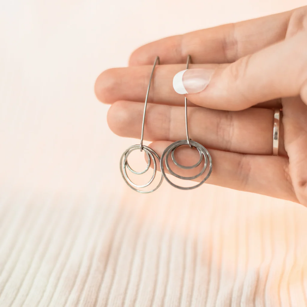 Hammered Triple Circle Stainless Steel Drop Earrings - Image 3
