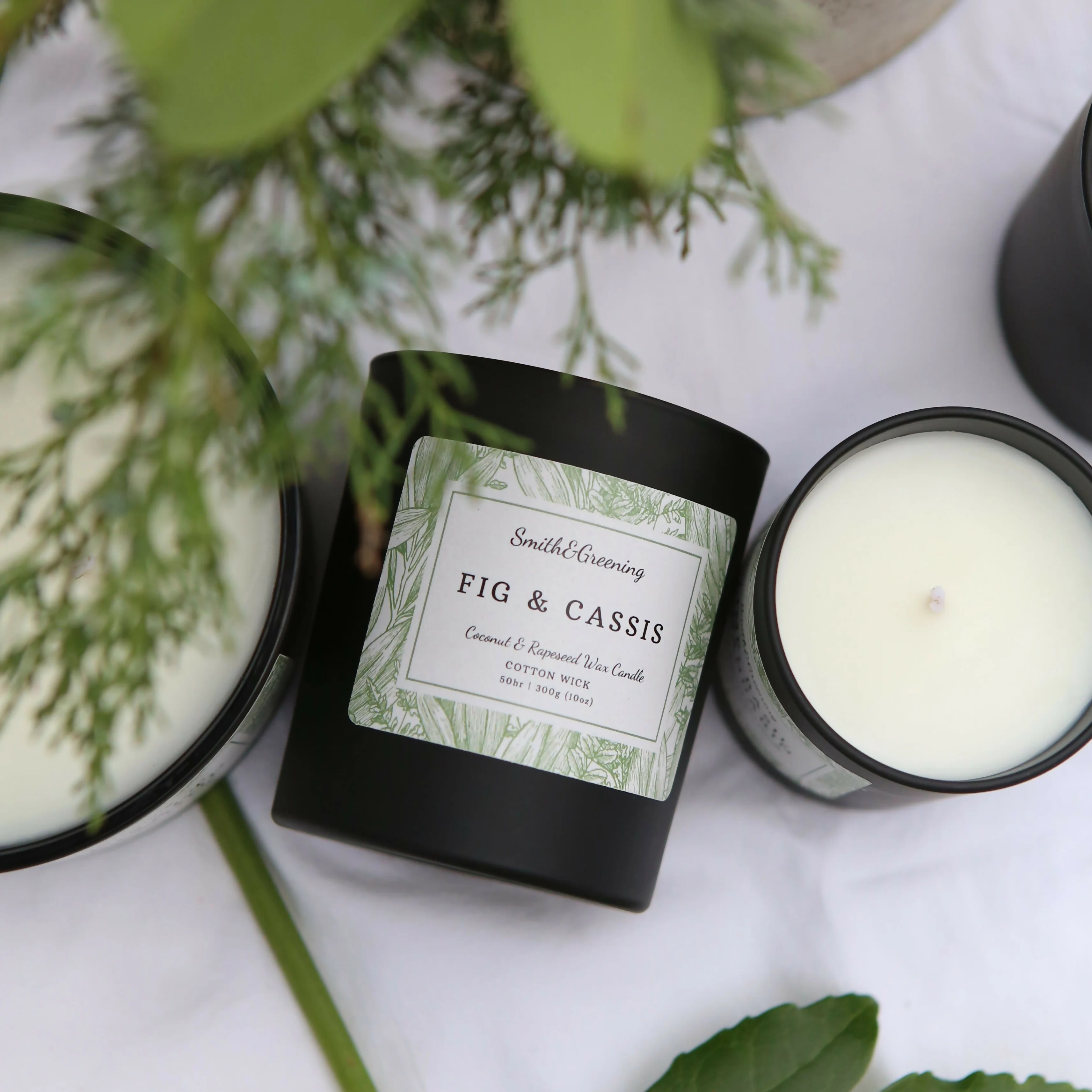 Hand Poured Fig & Cassis Coconut Wax Candle - Image 2
