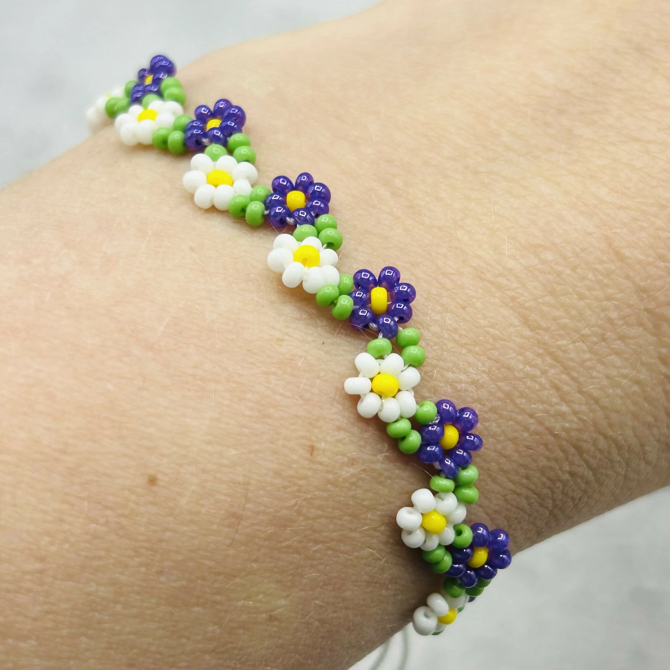 Handmade Daisy Chain Beaded Bracelets - Floral Two-Colour - Image 3