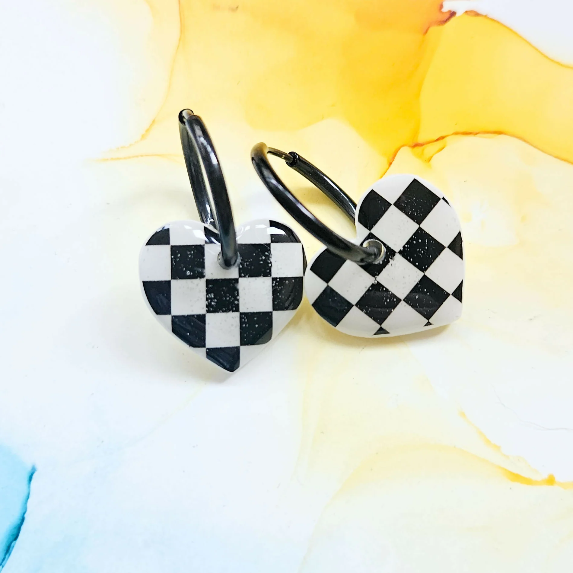 Handmade Red Tartan Or White Black Checked Heart Resin Charms On Black Hoops - Image 2
