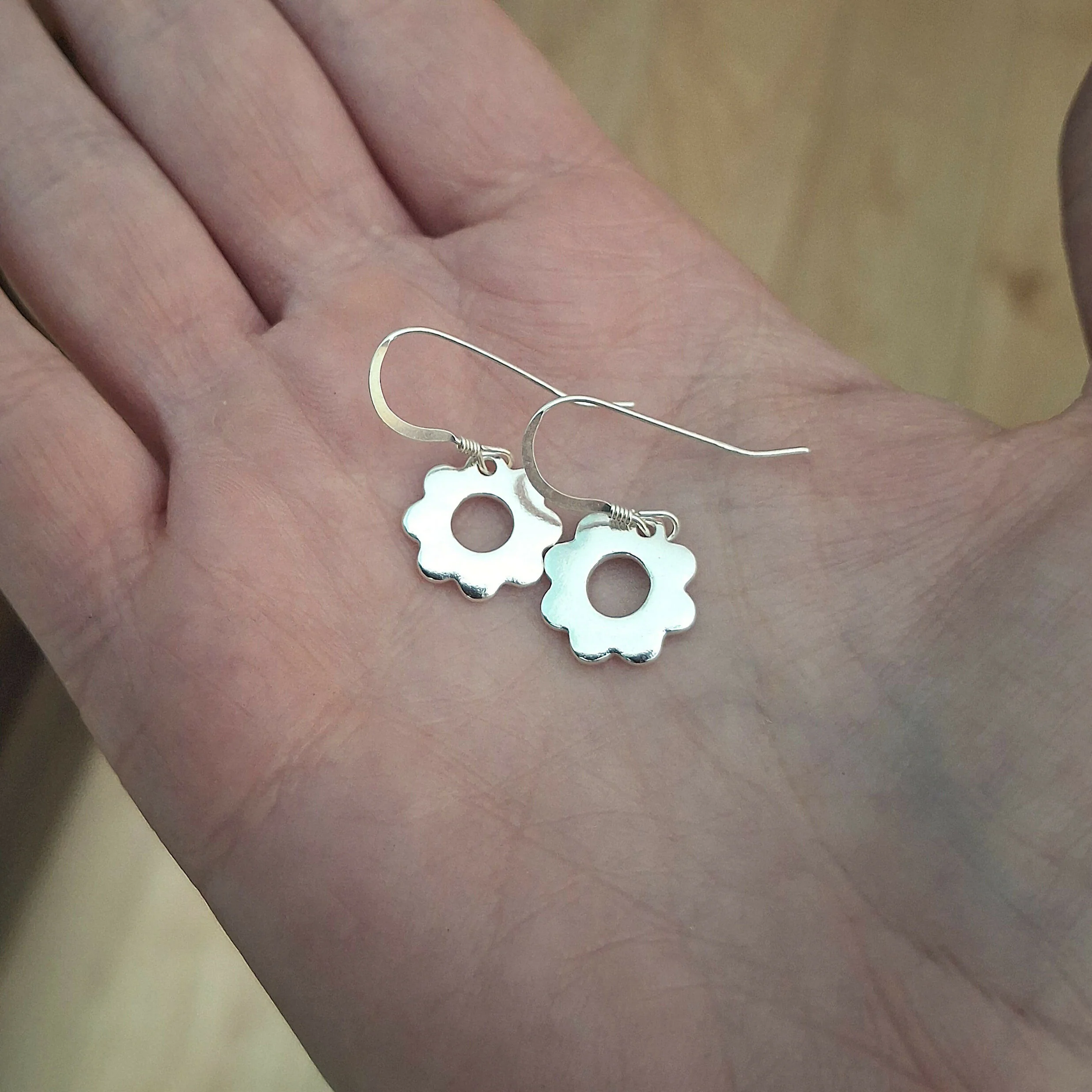 Handmade Silver Flower Earrings - Image 4