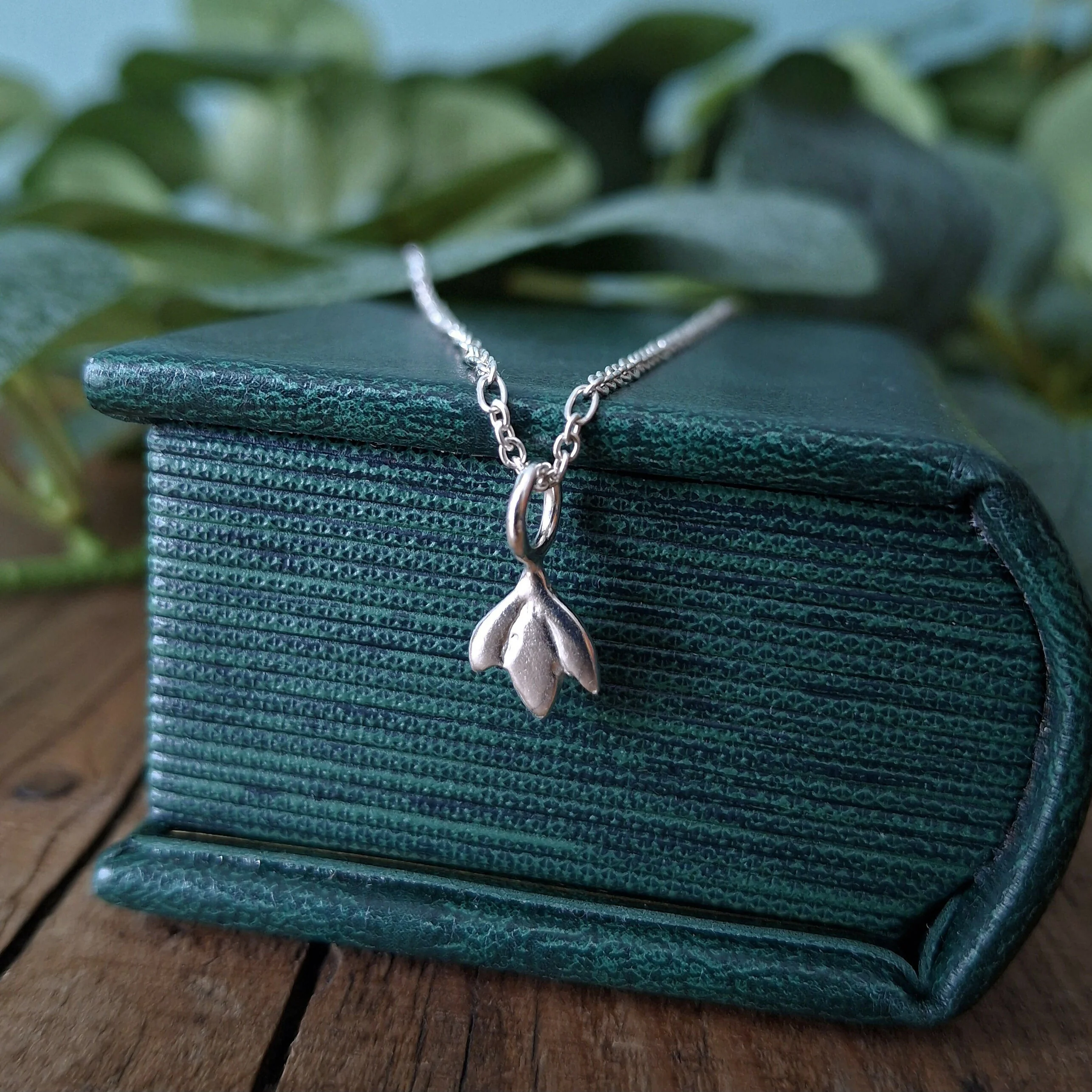 Handmade Silver Snowdrop Necklace