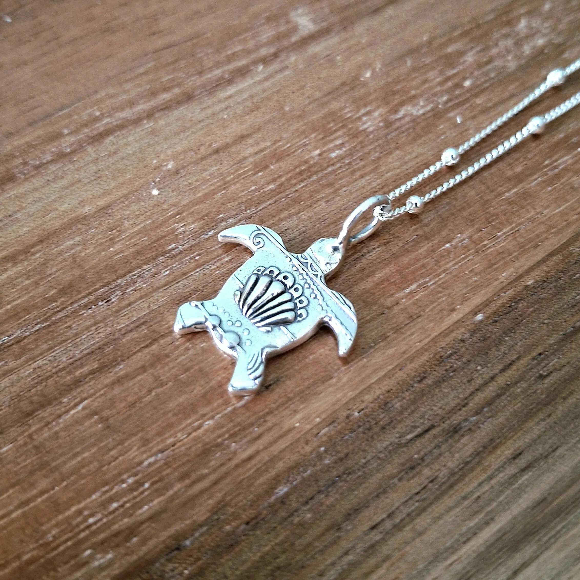 Handmade Silver Turtle Necklace With Shell Pattern - Image 2