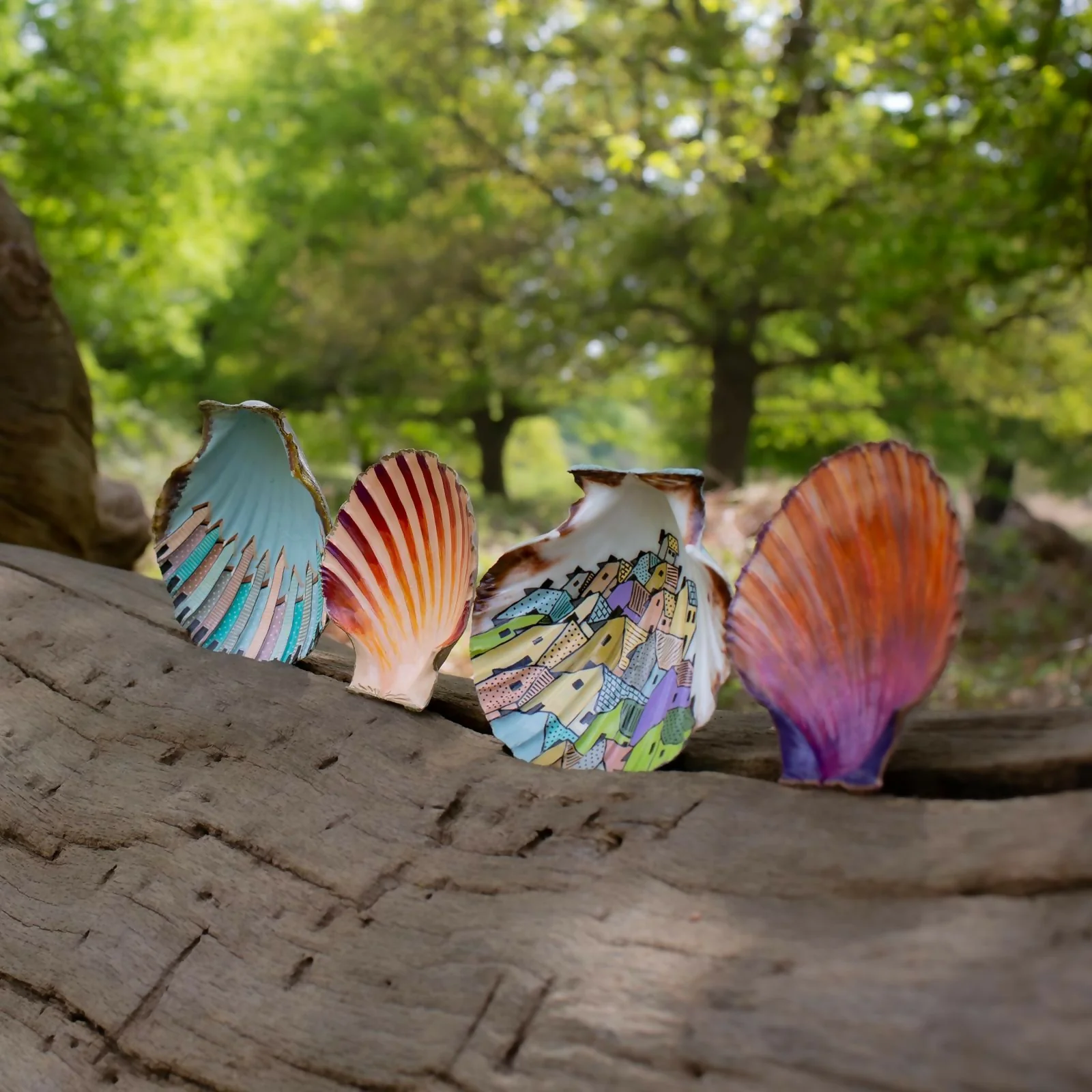 Handpainted Scallop Shells - Image 3