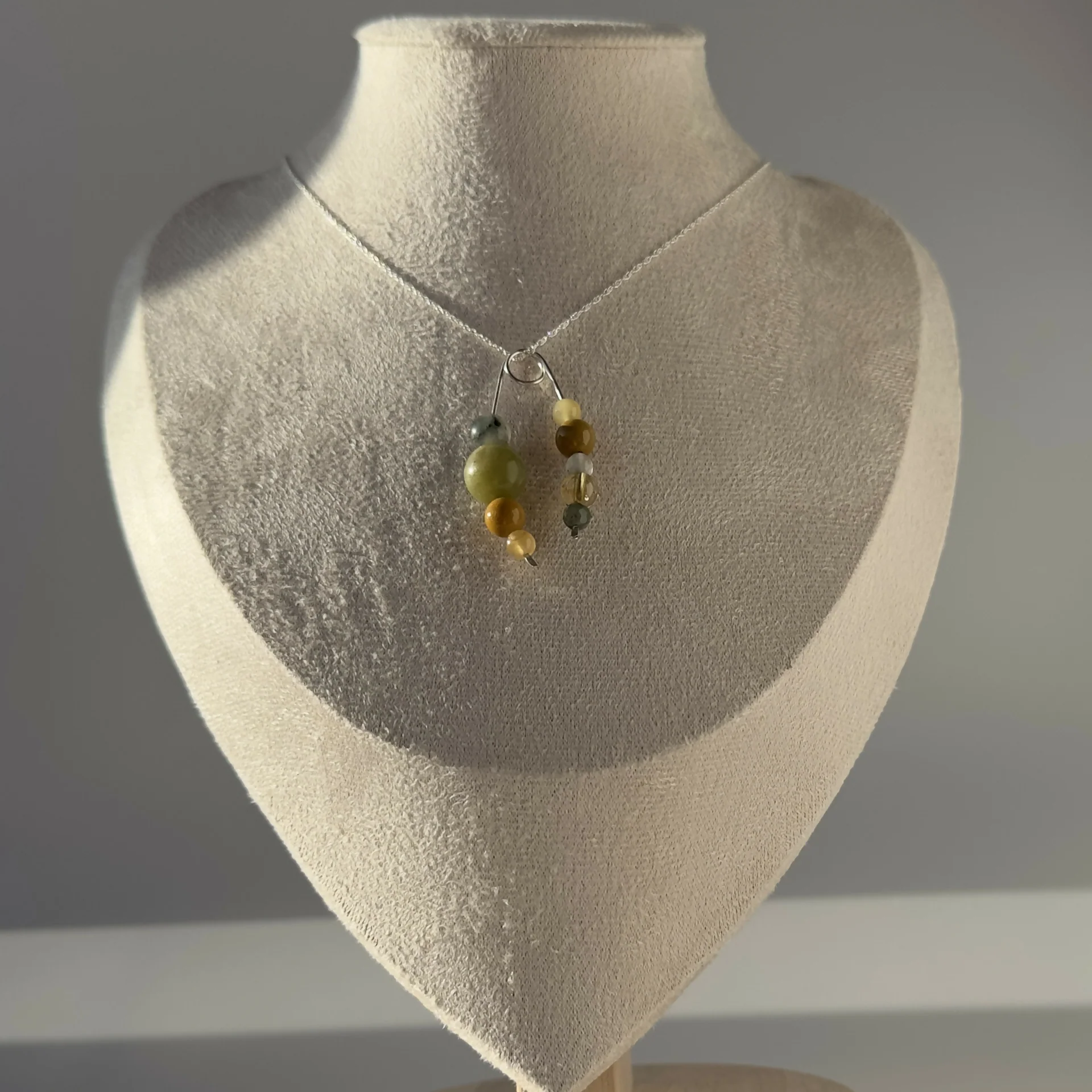 HEALING CRYSTAL & STERLING SILVER PENDANT WITH SLIDING BEADS TO HELP BALANCE YOUR SOLAR PLEXUS CHAKRA - Image 2