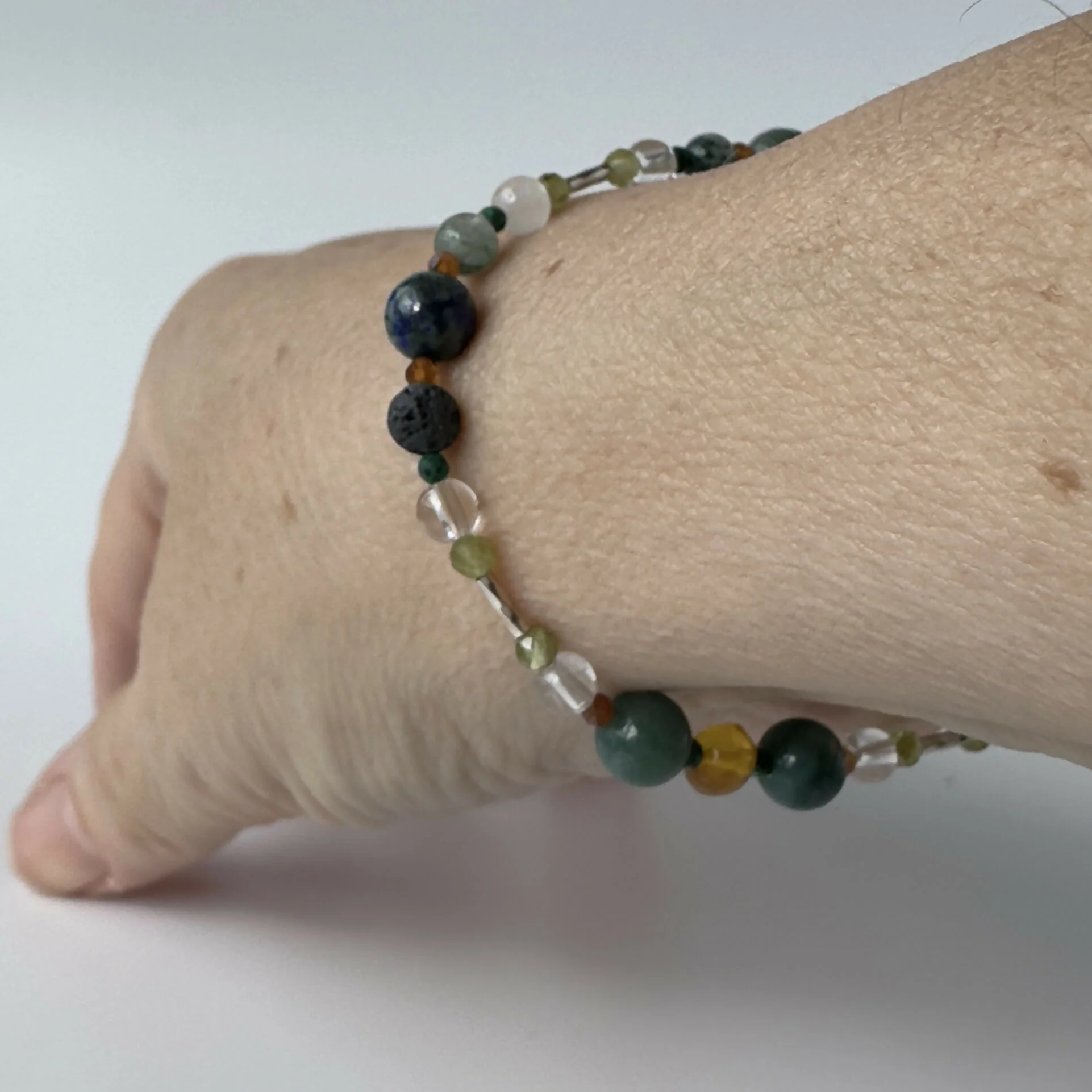 HEALING CRYSTAL & STERLING SILVER STRETCH BRACELET WITH AROMATHERAPY BEADS TO HELP WITH GIVING & RECEIVING LOVE - Image 5