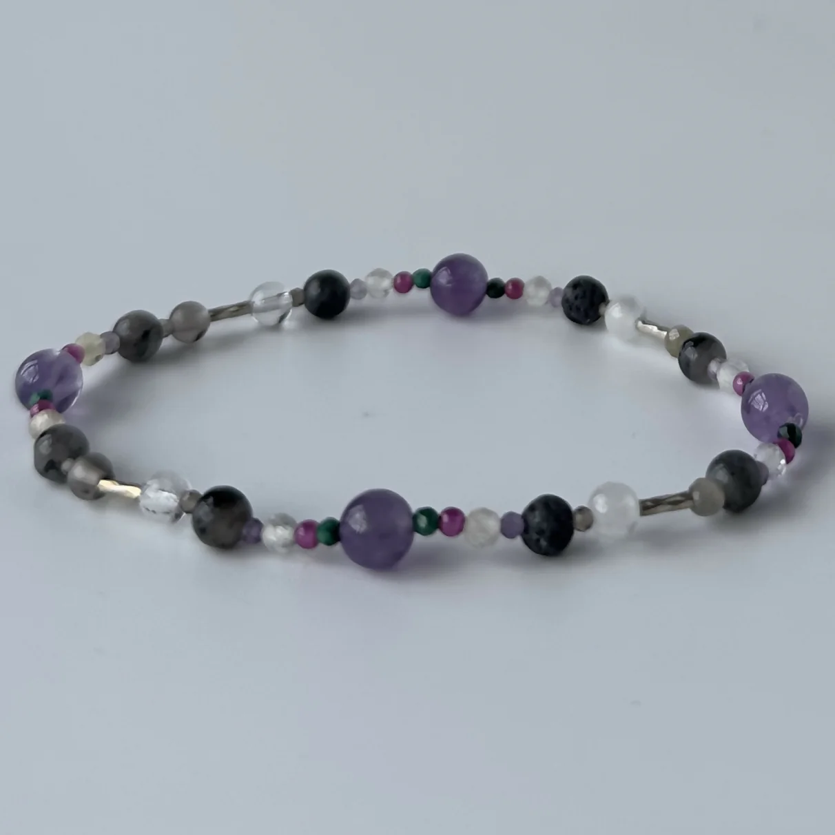 HEALING CRYSTAL & STERLING SILVER STRETCH BRACELET WITH AROMATHERAPY BEADS TO HELP WITH GRIEF & LOSS