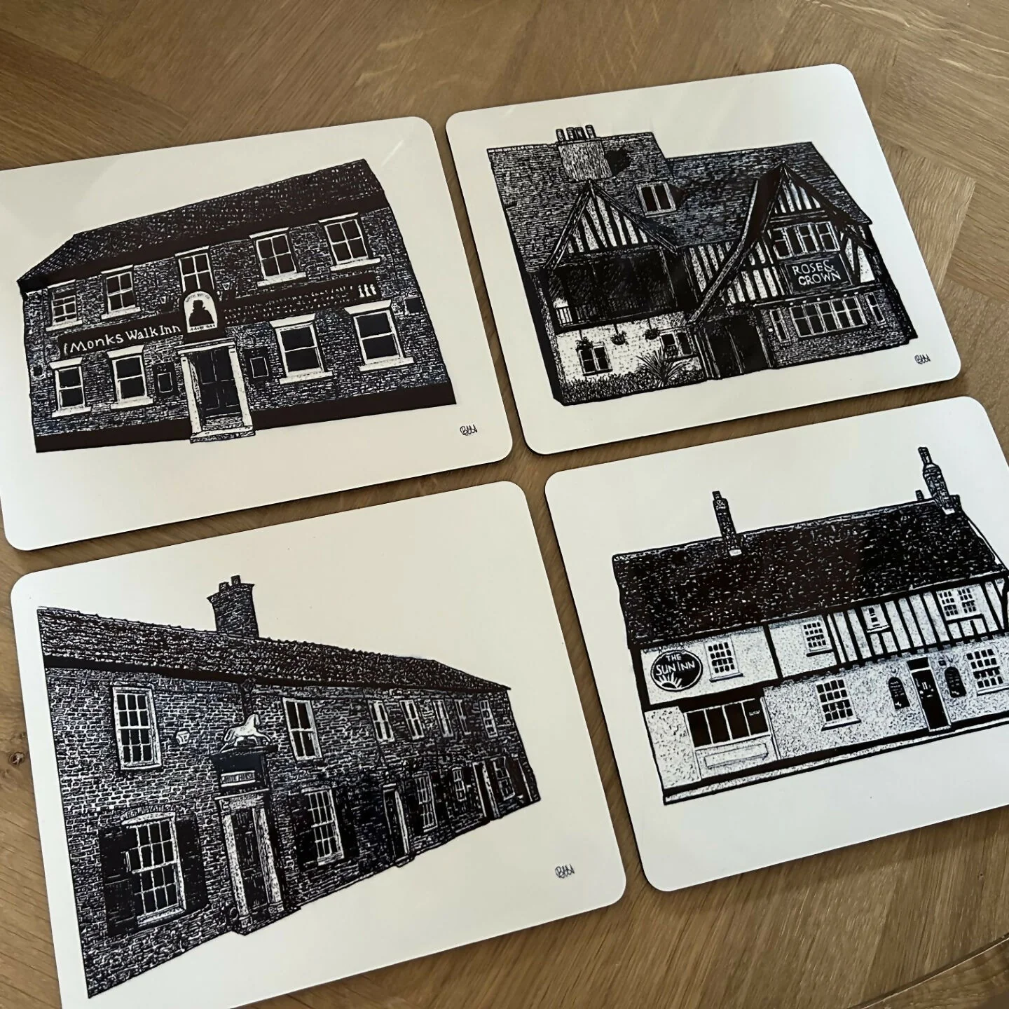 'Historic Pubs of Beverley' Table Placemat Set - Image 2
