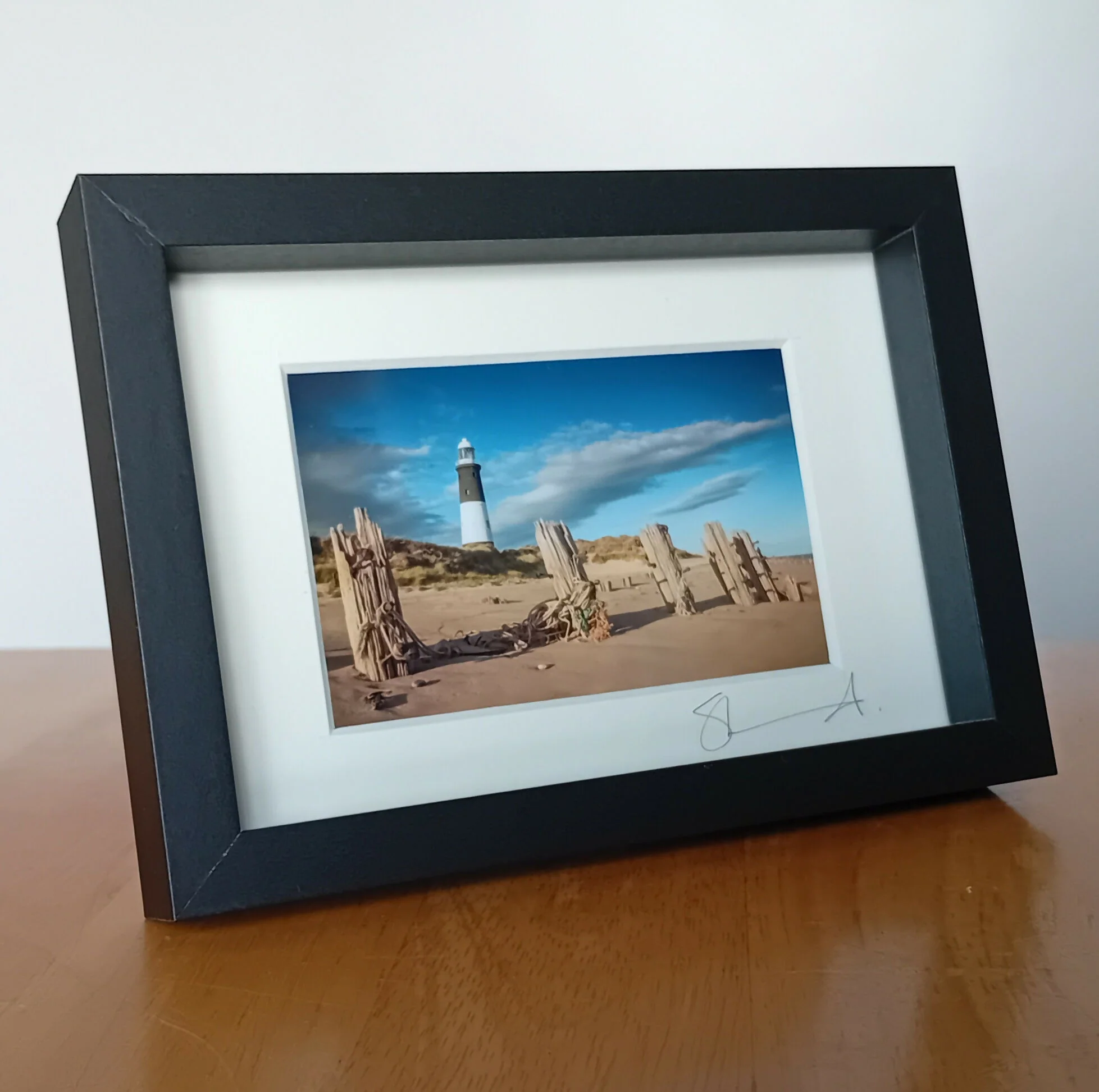 Spurn Point lighthouse (mini oblong frame)