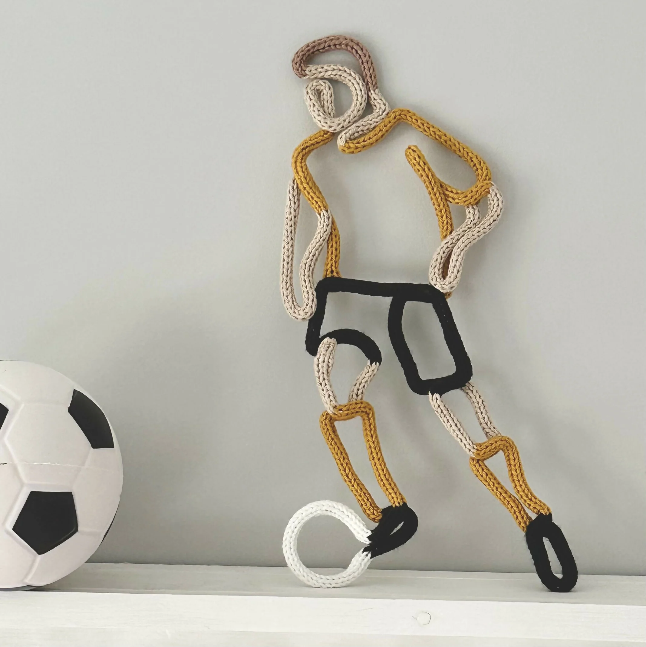Hull City Football Player Wire Decoration