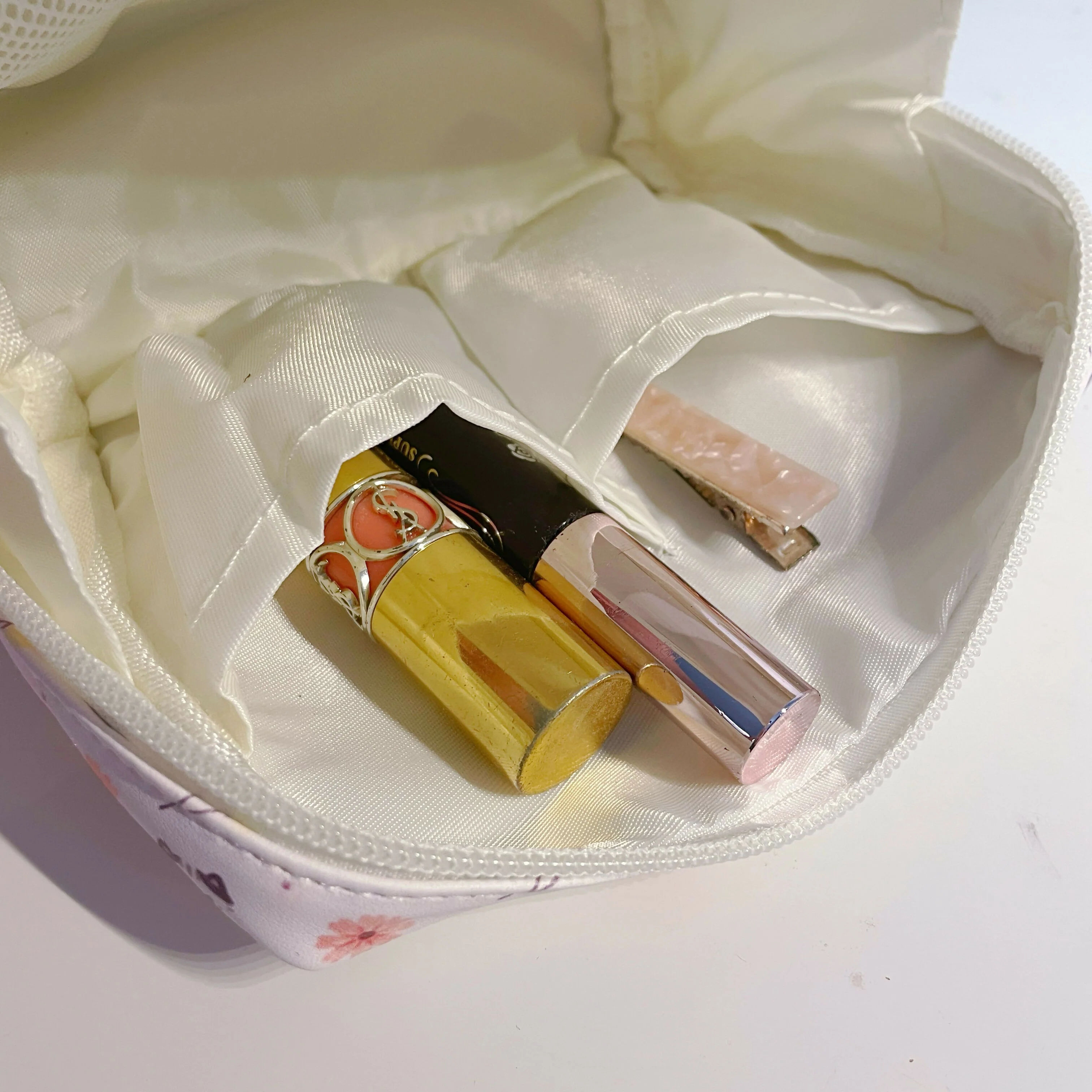 Kawaii Cat Cosmetic Bag - Image 4