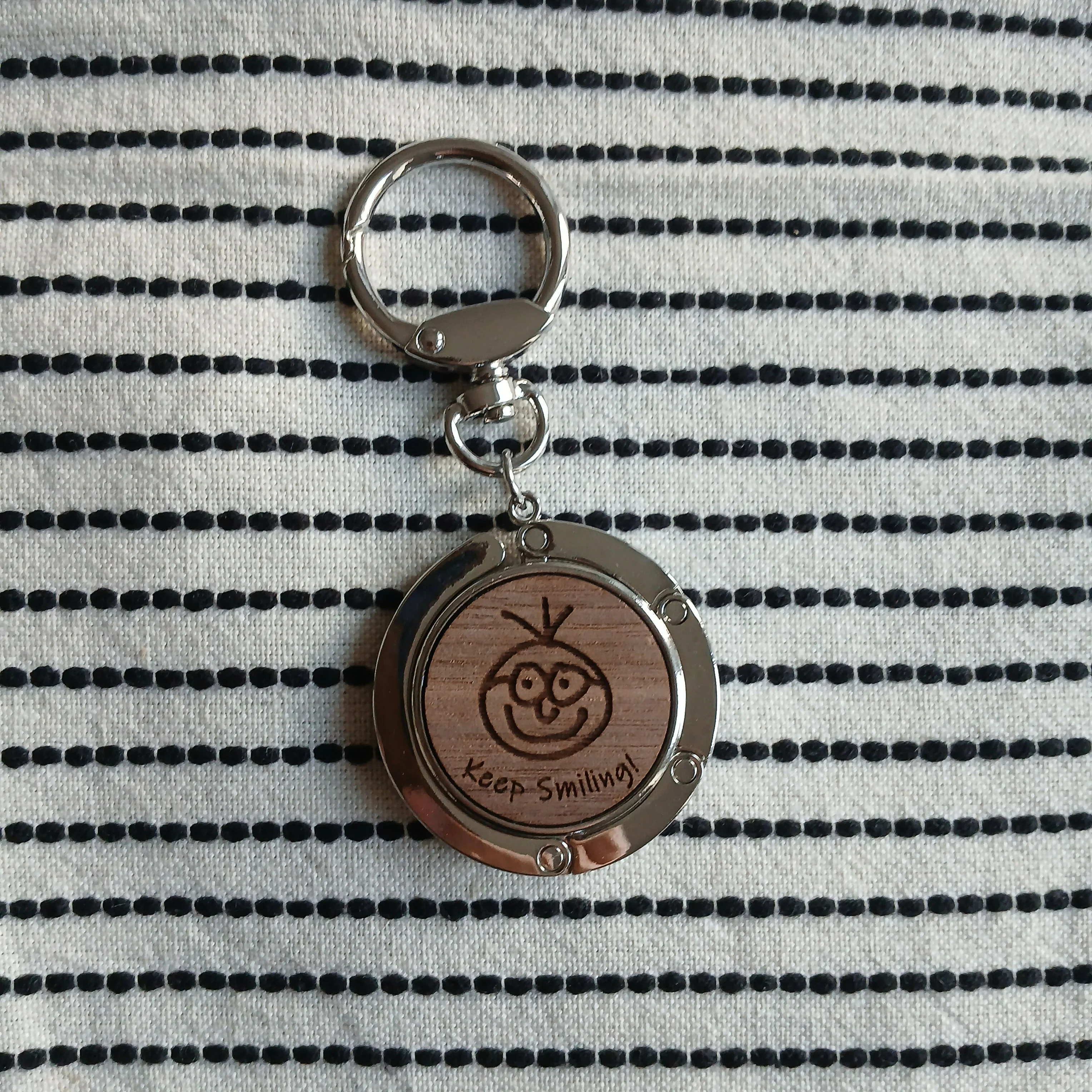 Keep Smiling (boy) Bag Hanger with Key Ring