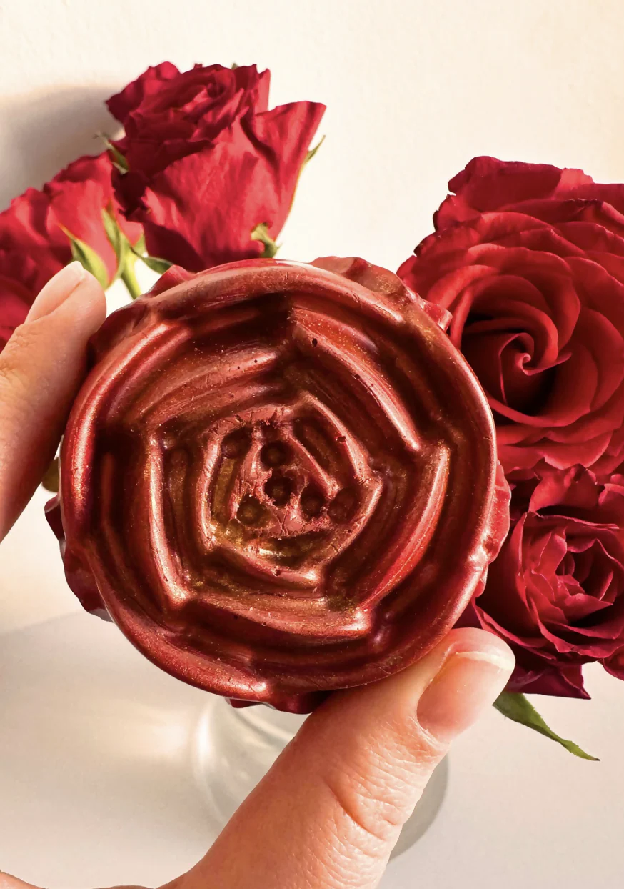 La Vie en Rose - Dark Pomegranate Fragranced Wax Melt - Image 3