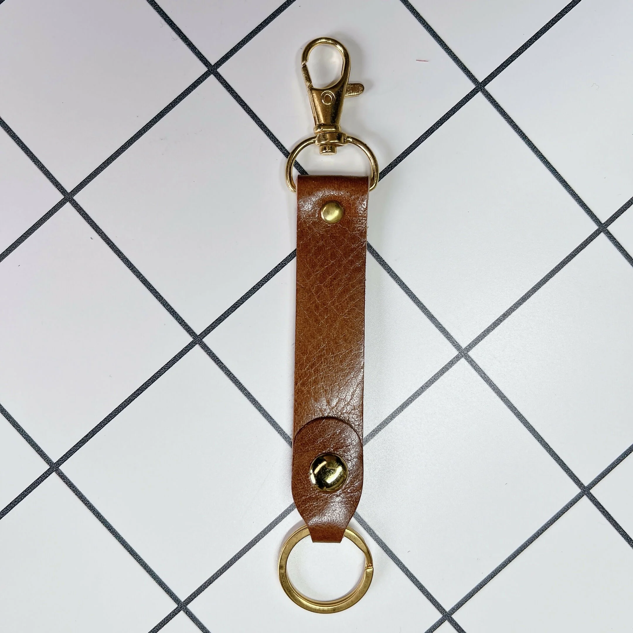 LoopLock Leather Keychain (Gold-tone Hardware) - Image 5