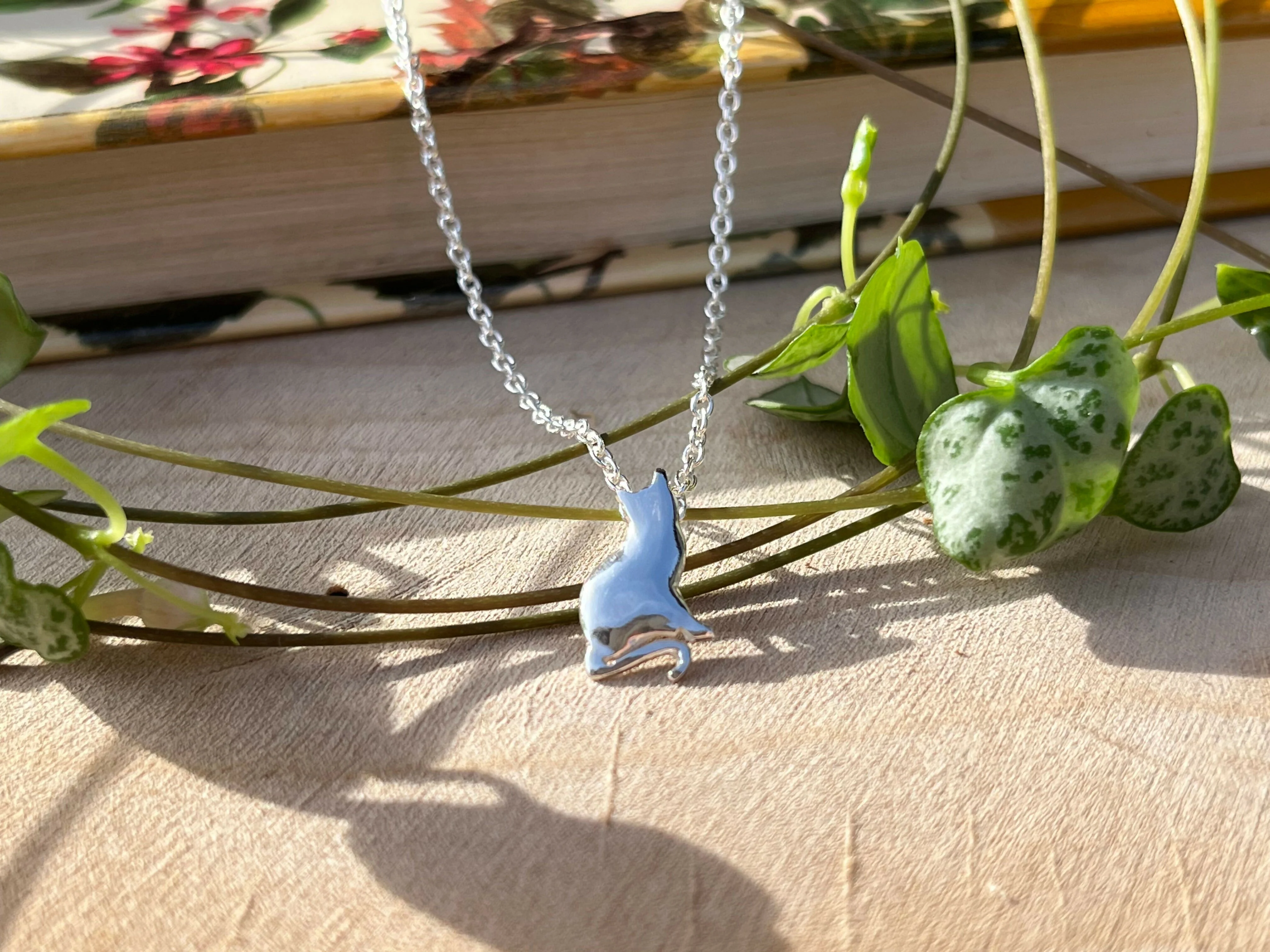 Luna Necklace