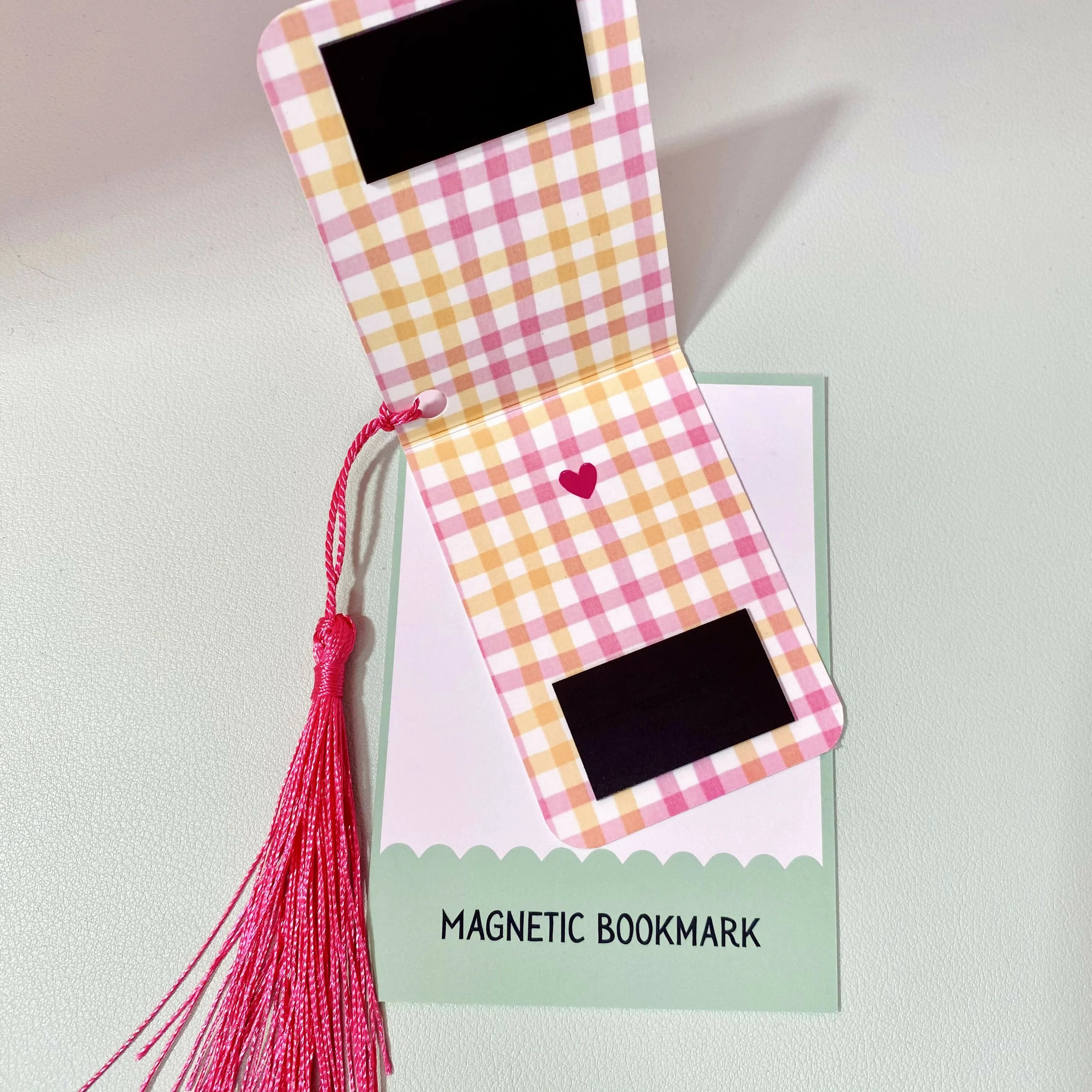 Magnetic Bookmark - One Page At A Time - Image 3