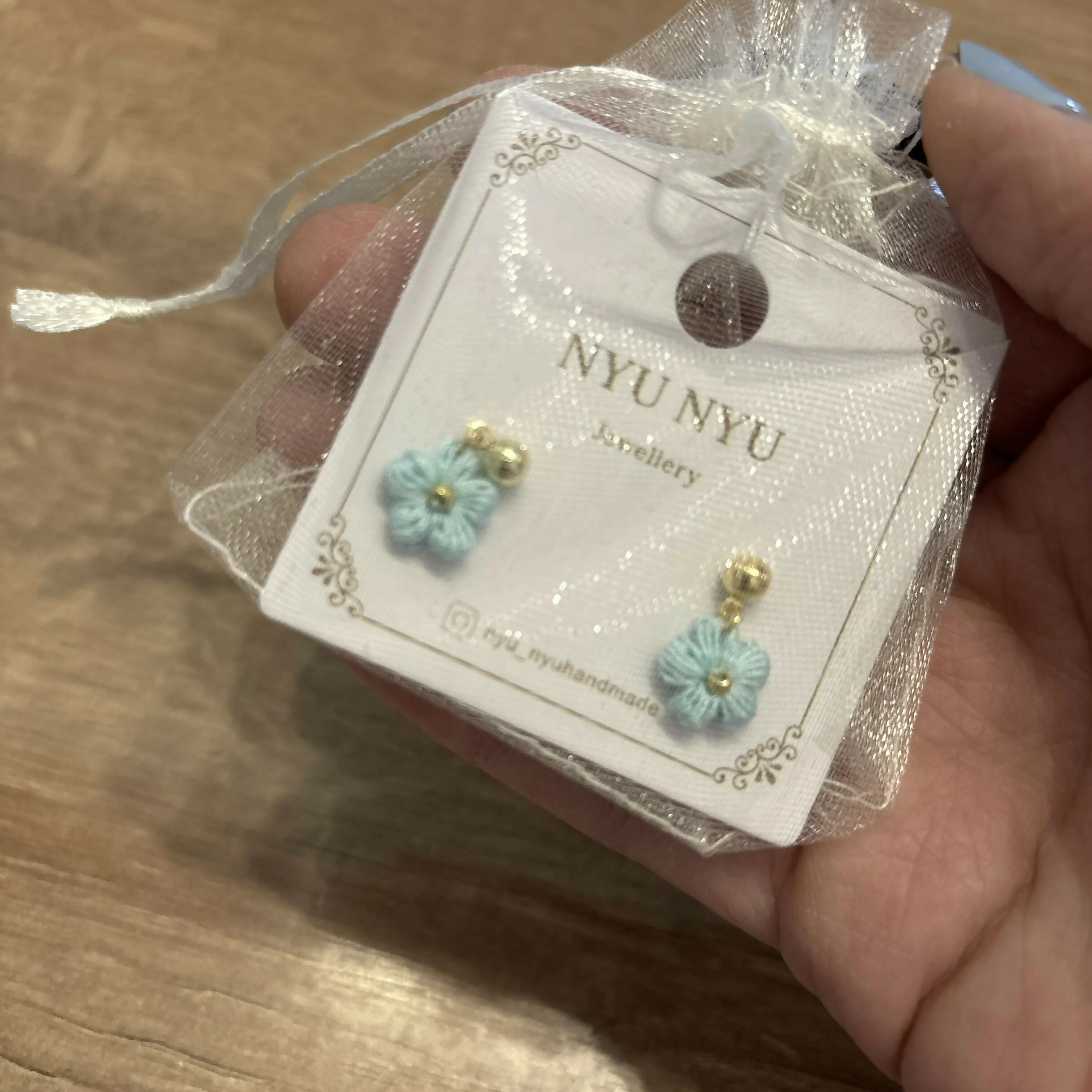Micro Crochet Flower Stud Earrings - Image 8