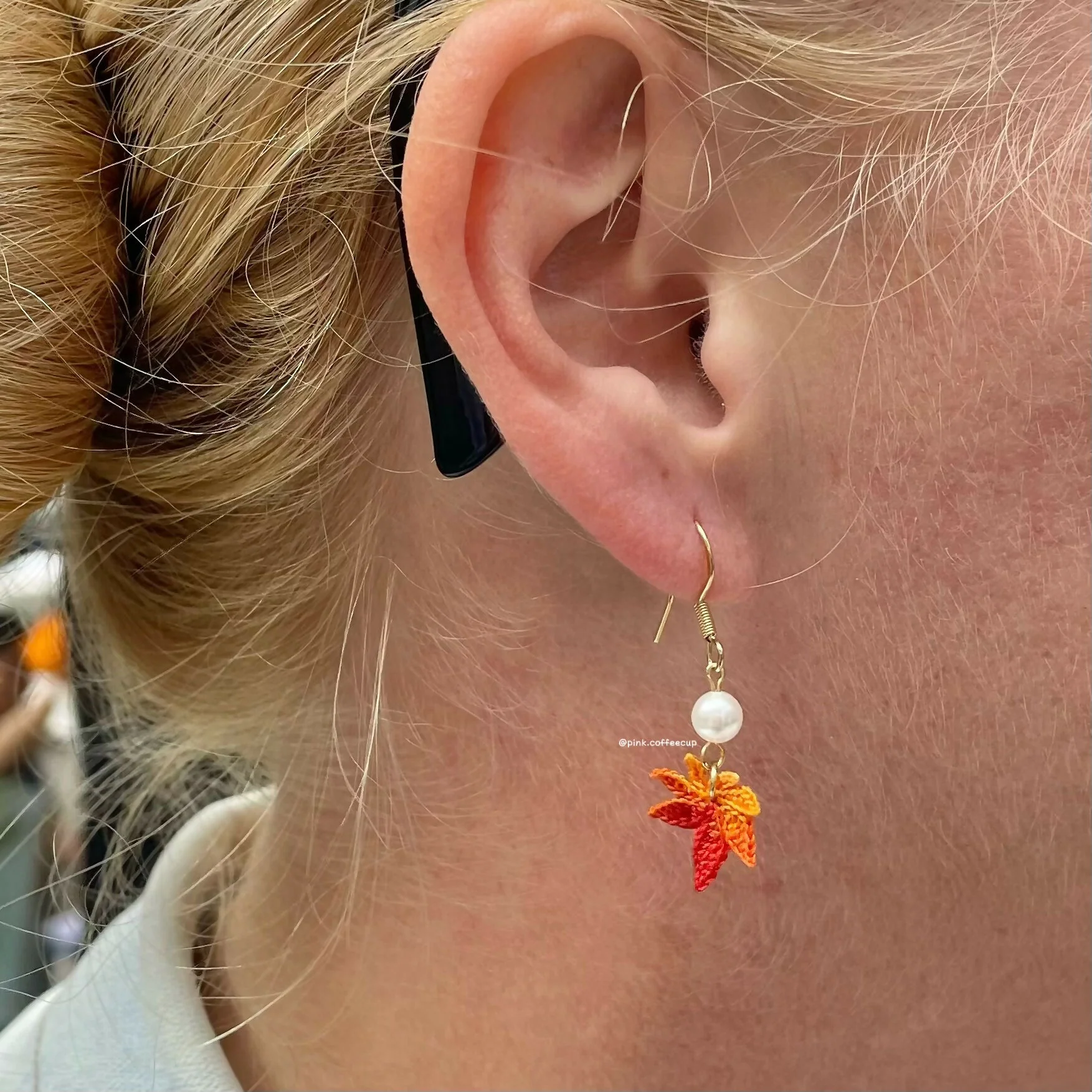 Micro Crochet Maple Leaf Drop and Dangle Earrings - Image 2