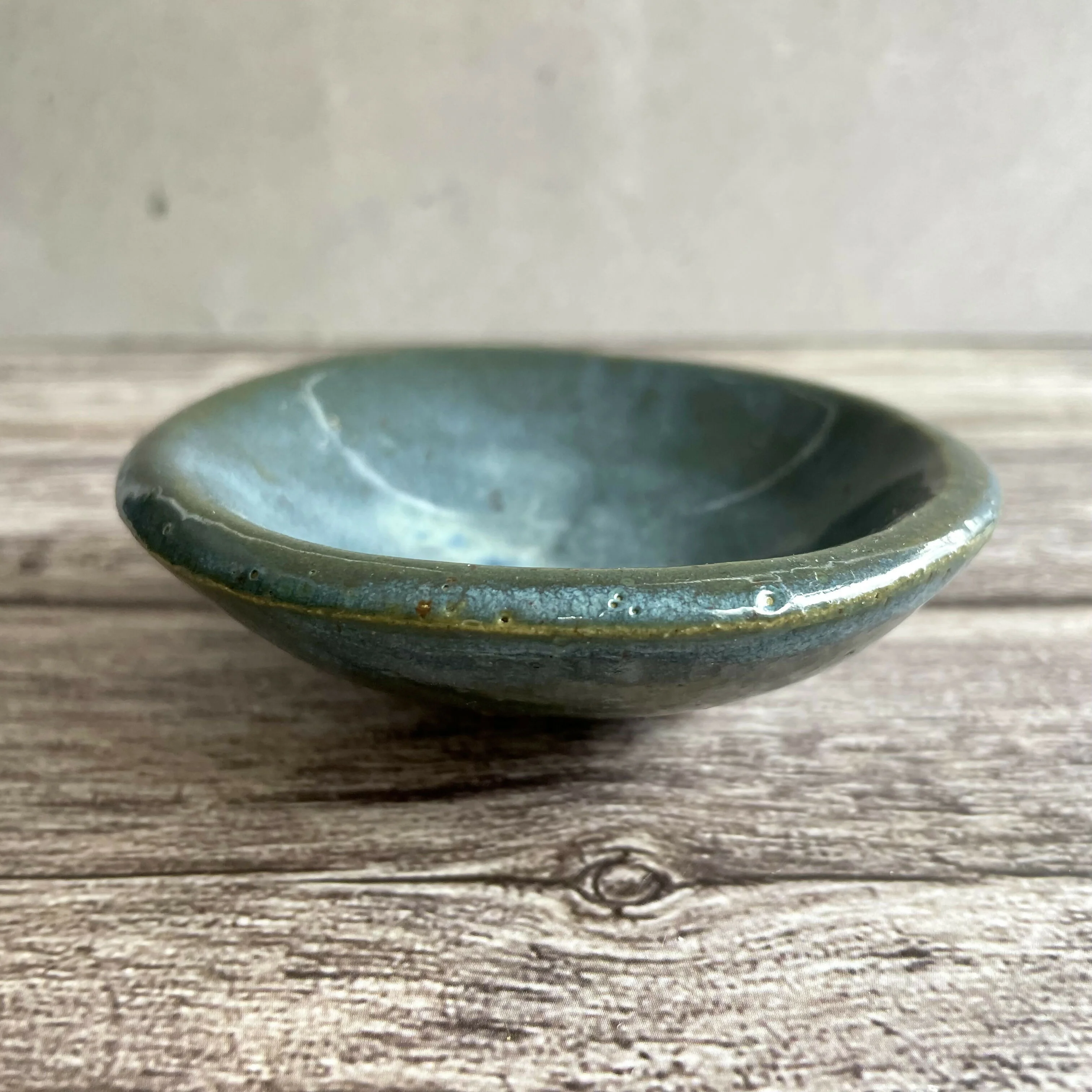 Mini Olive Green Ceramic Dish – Speckled Glaze Trinket Bowl - Image 2