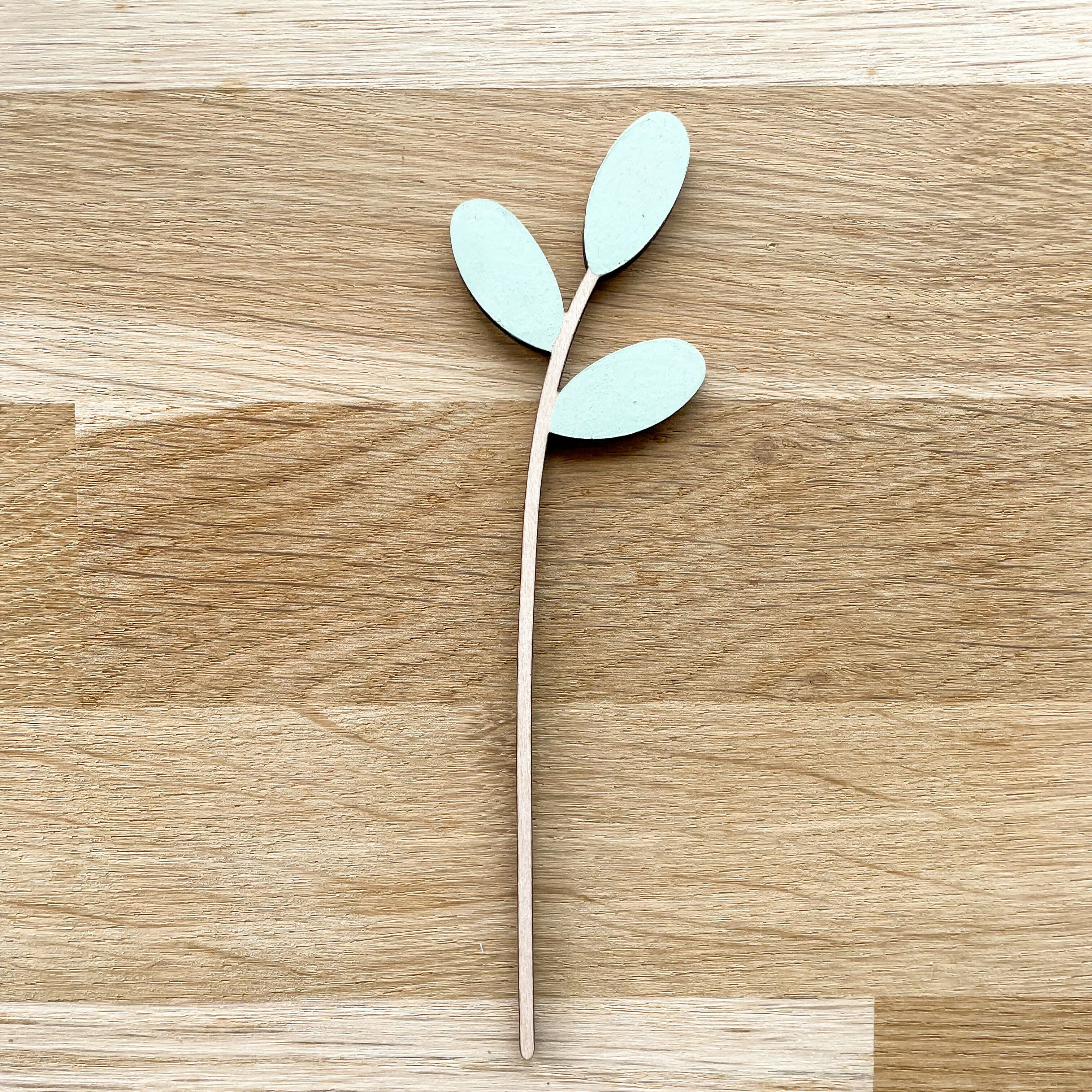 Mini Wooden Leaves - Image 3