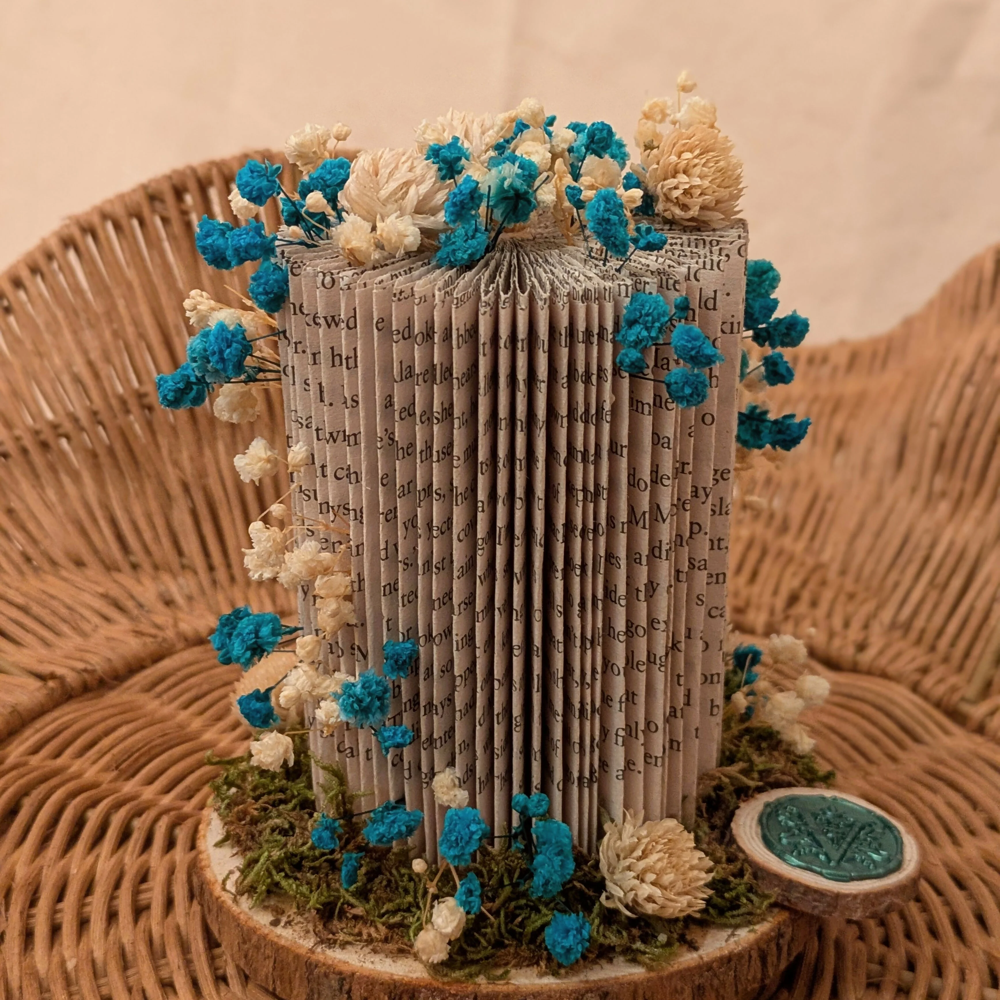 Miniature Blue Floral Arrangement on Wooden Slice. - Image 2