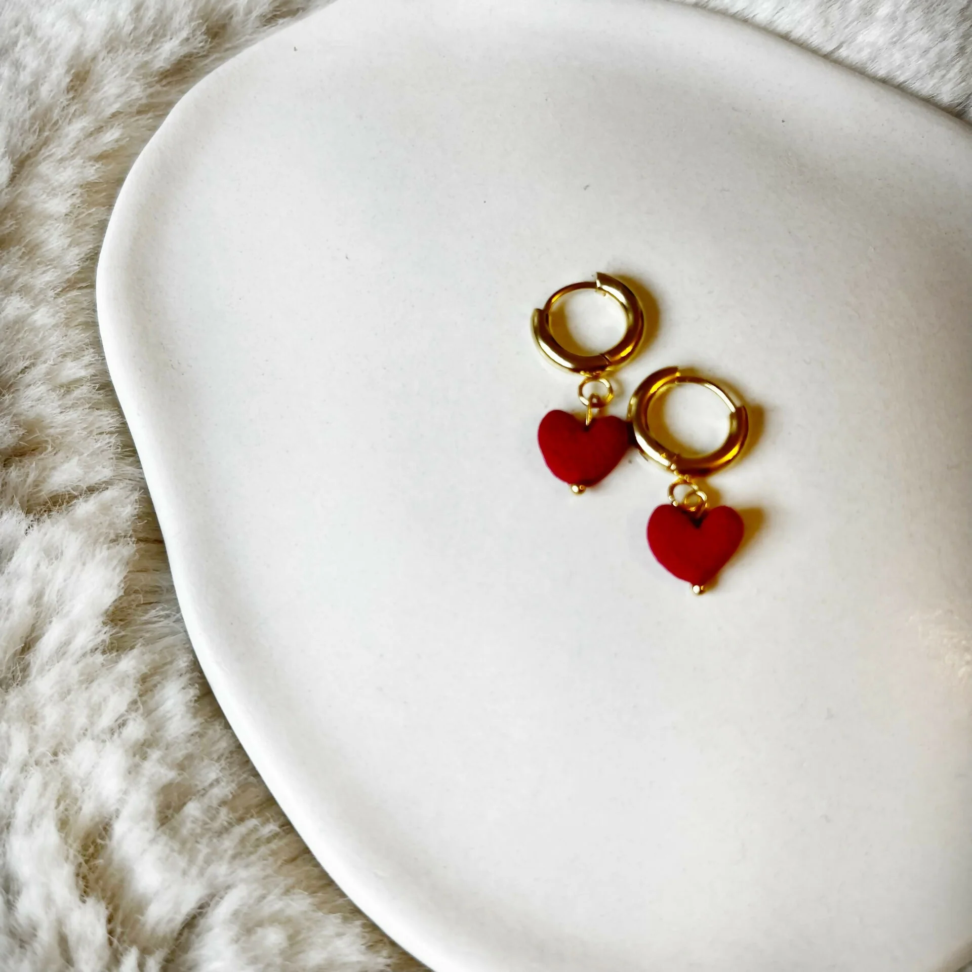 Mismatch Heart Earrings Clay - Image 5