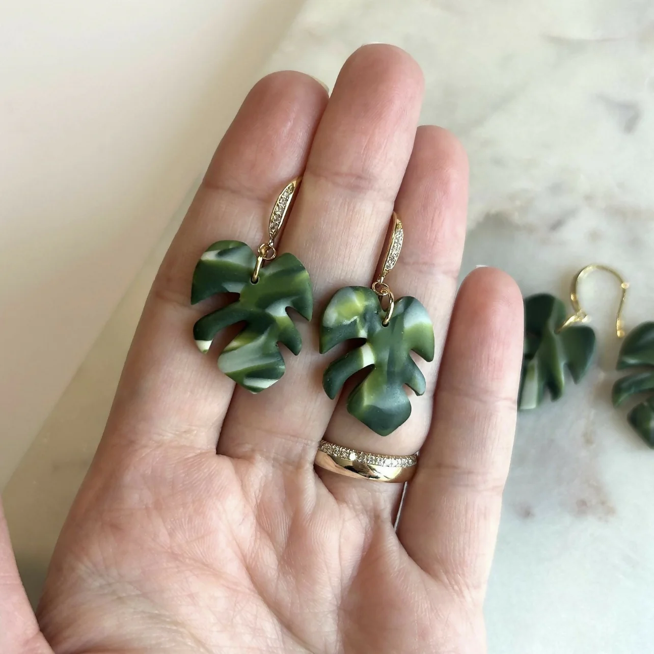 Monstera Leaf Polymer Clay Earrings - Image 3