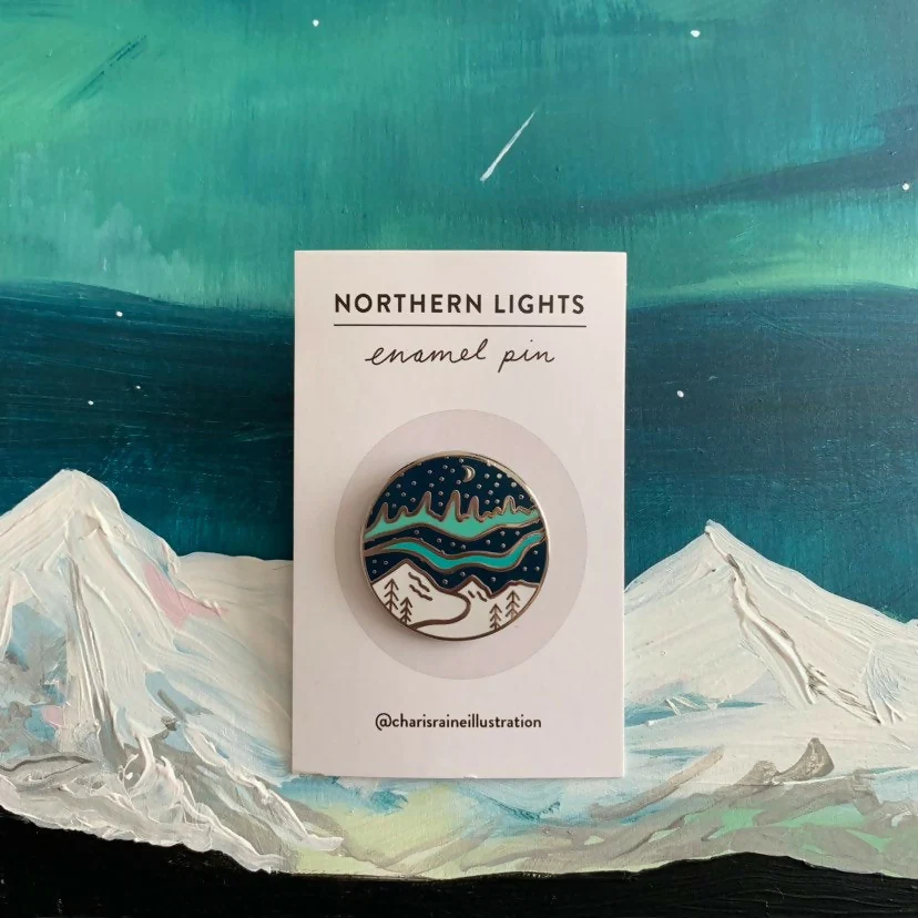 Northern Lights Enamel Pin - Image 4