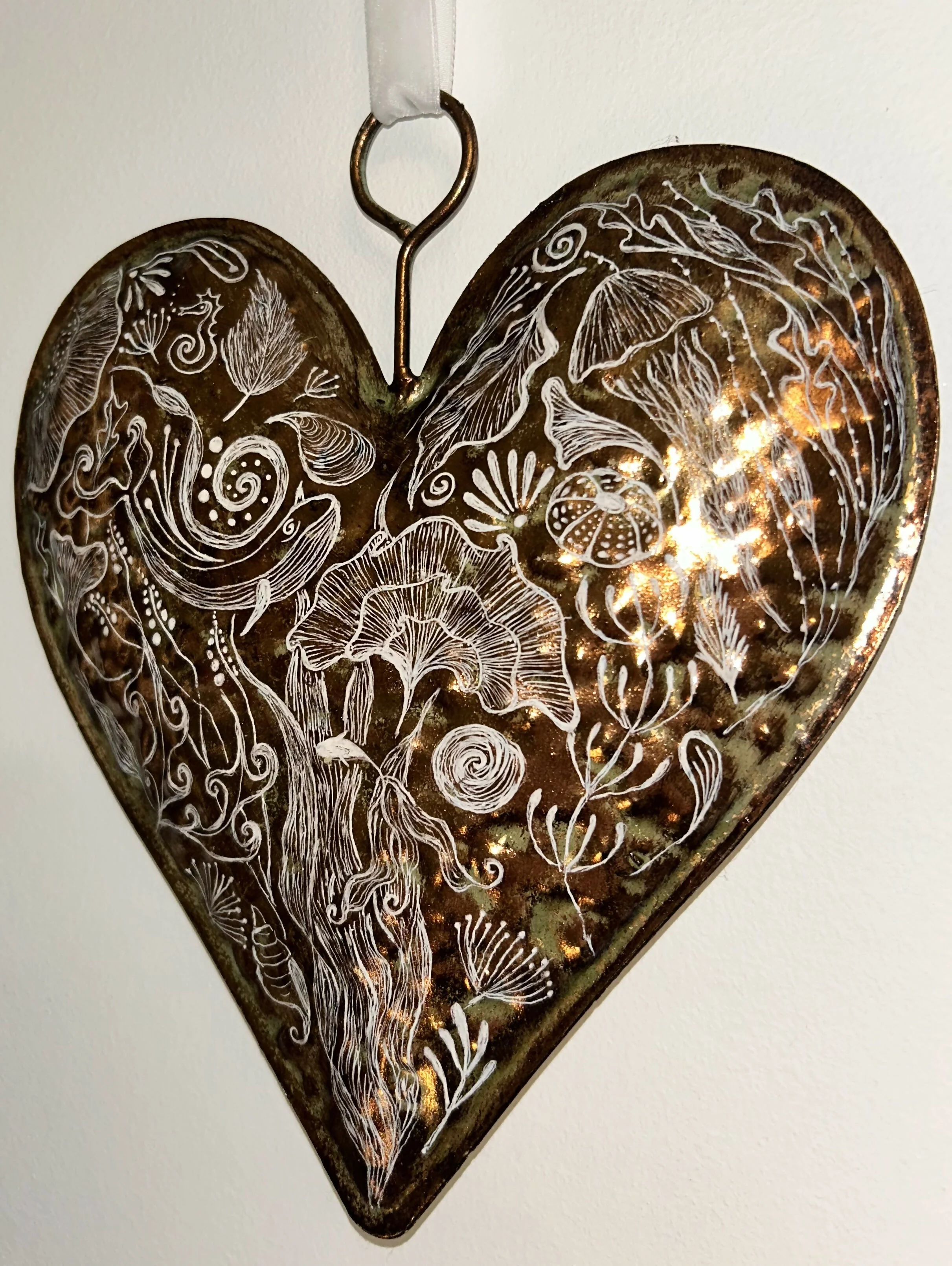 ORIGINAL ARTWORK ON COPPER METAL HEART - Image 3