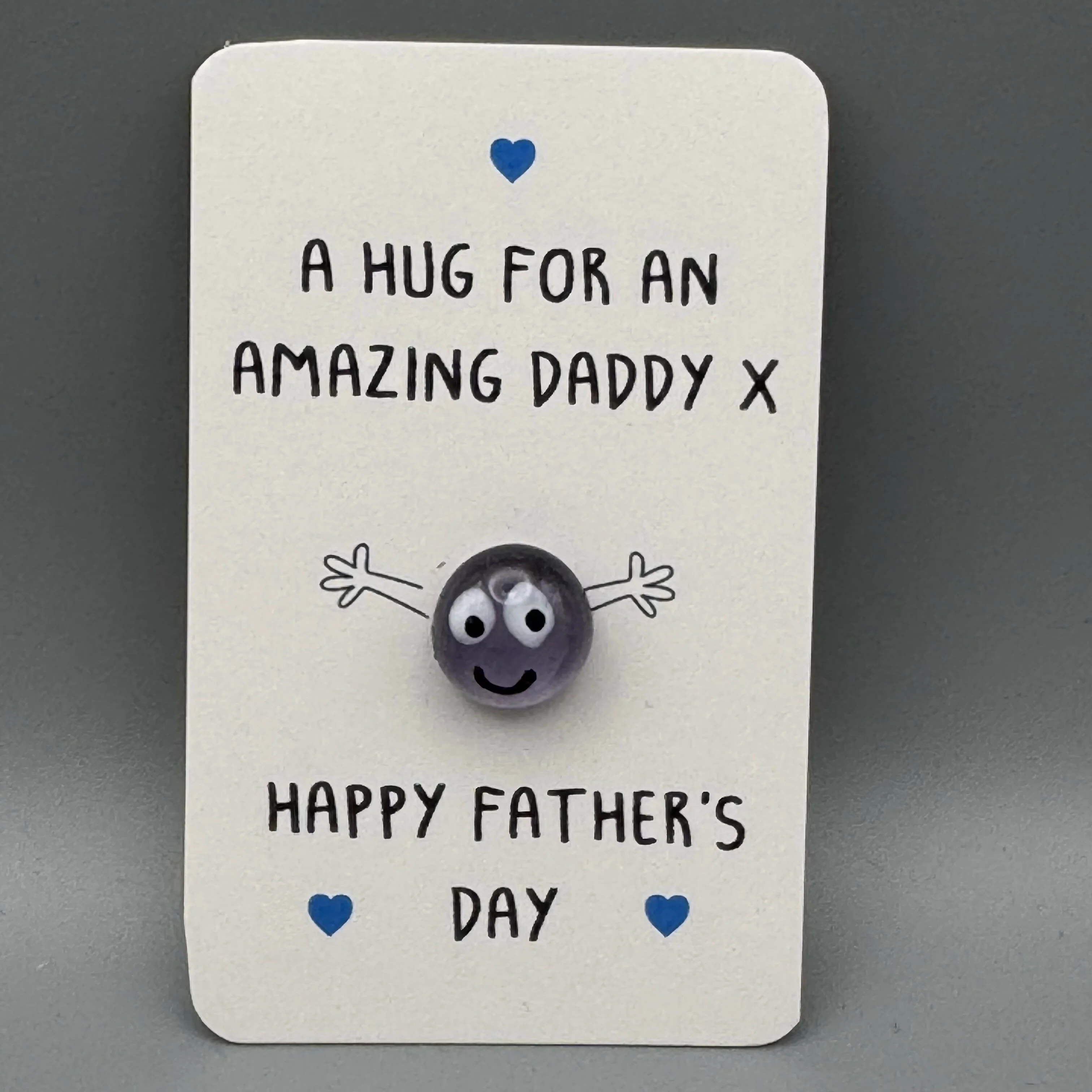 Pebble Hug Father's Day Gift Card - Image 5