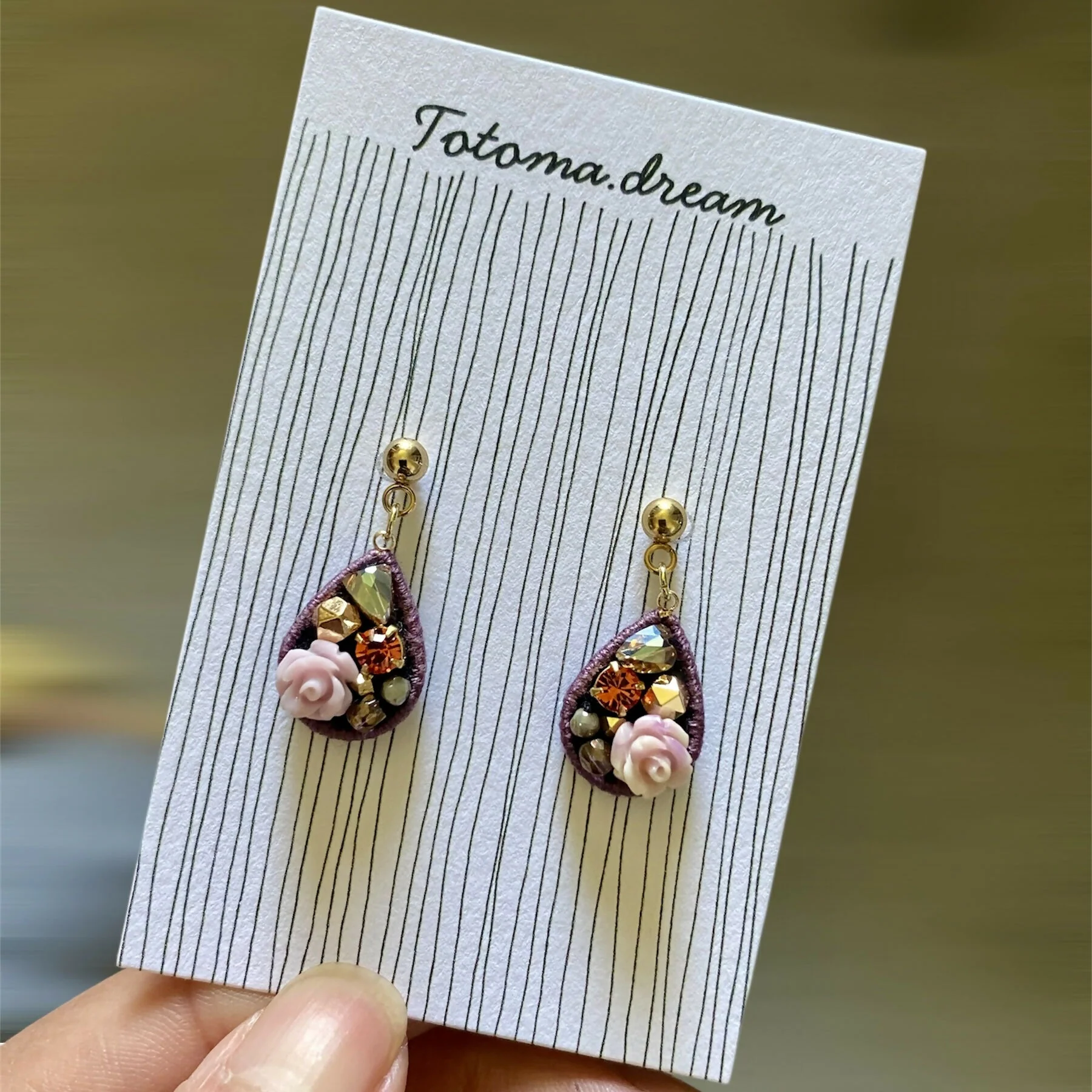 Pendant Crystal Embroidery Earrings (Waterdrop) - Image 32