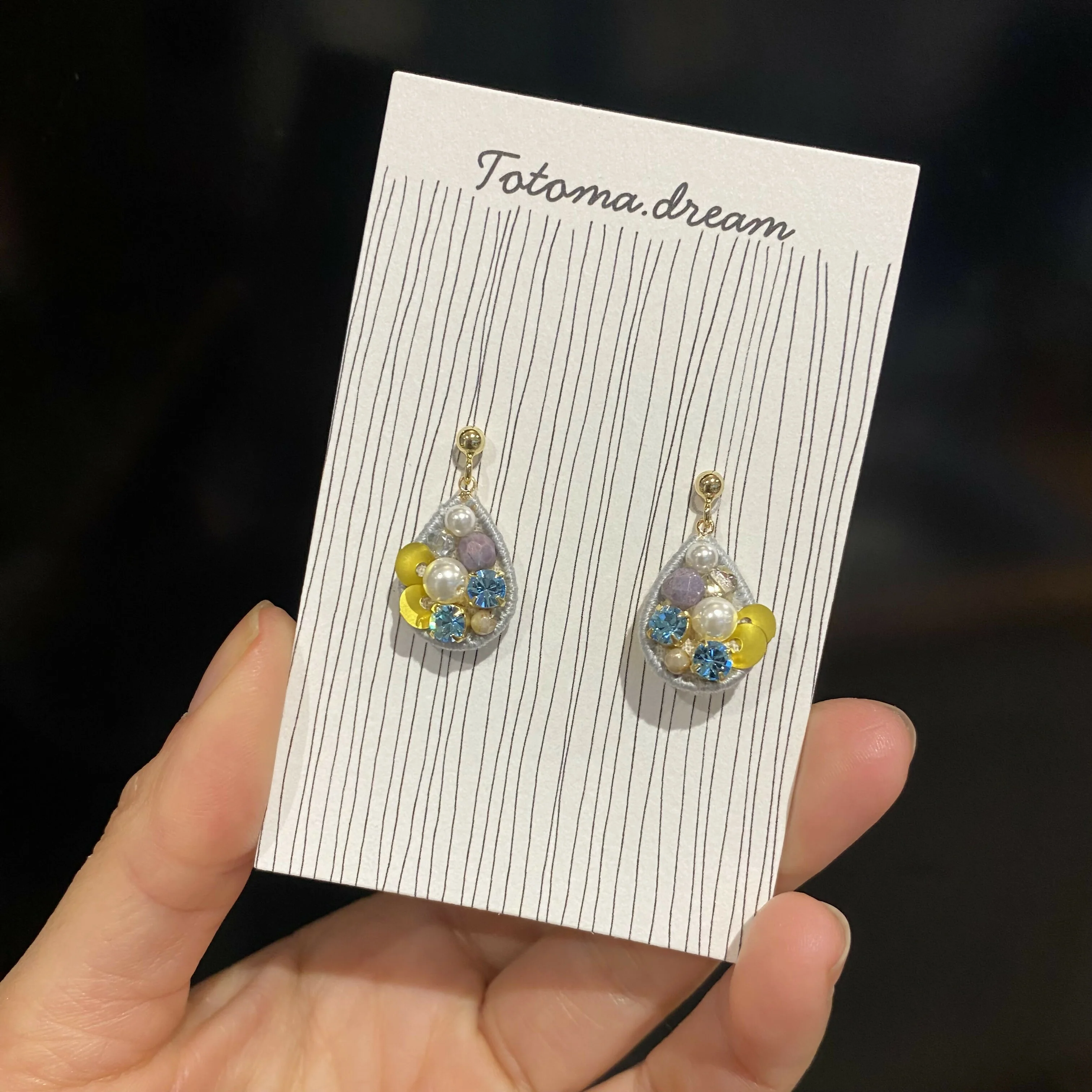 Pendant Crystal Embroidery Earrings (Waterdrop) - Image 42