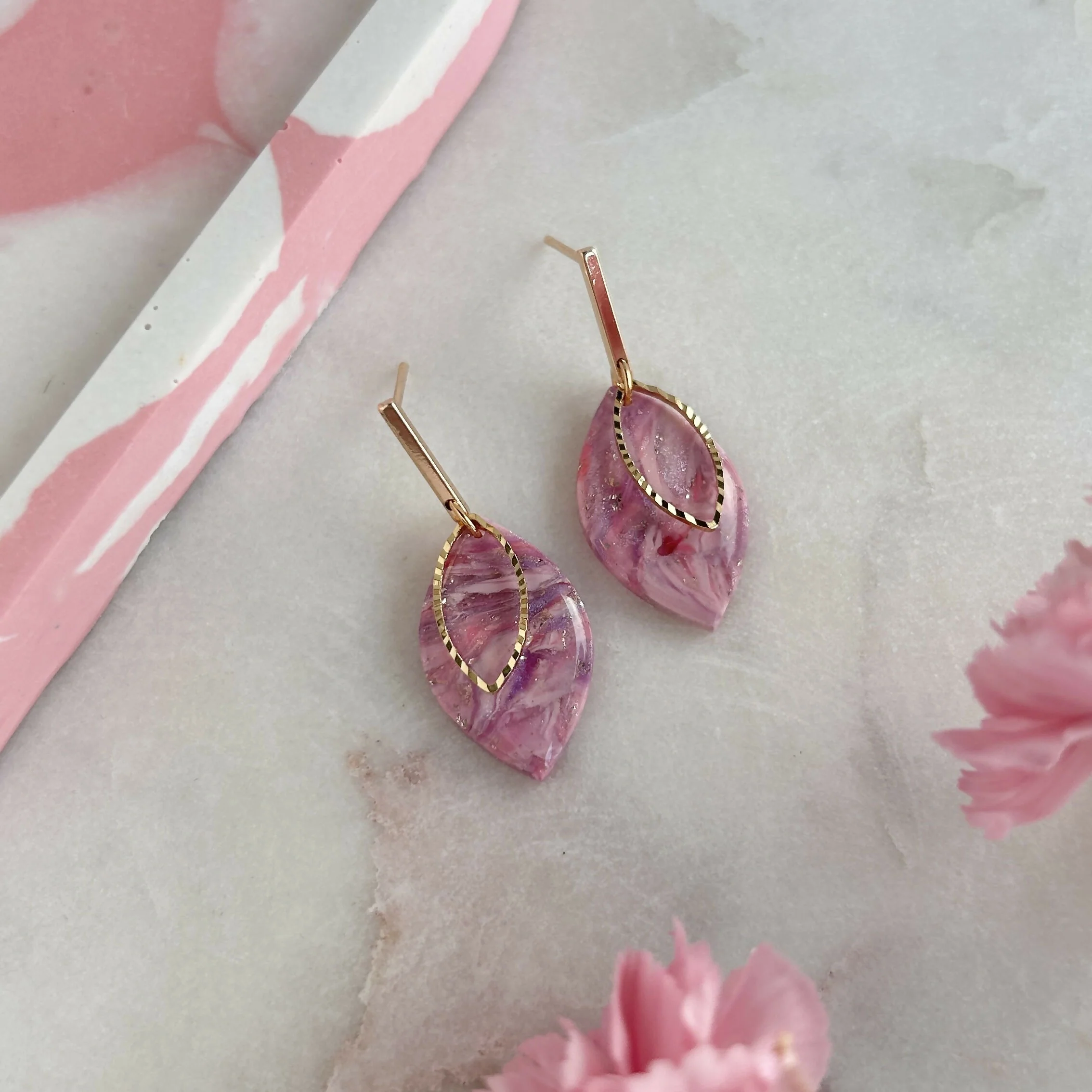 Pink Marble Pattern Oval Earrings - Image 4