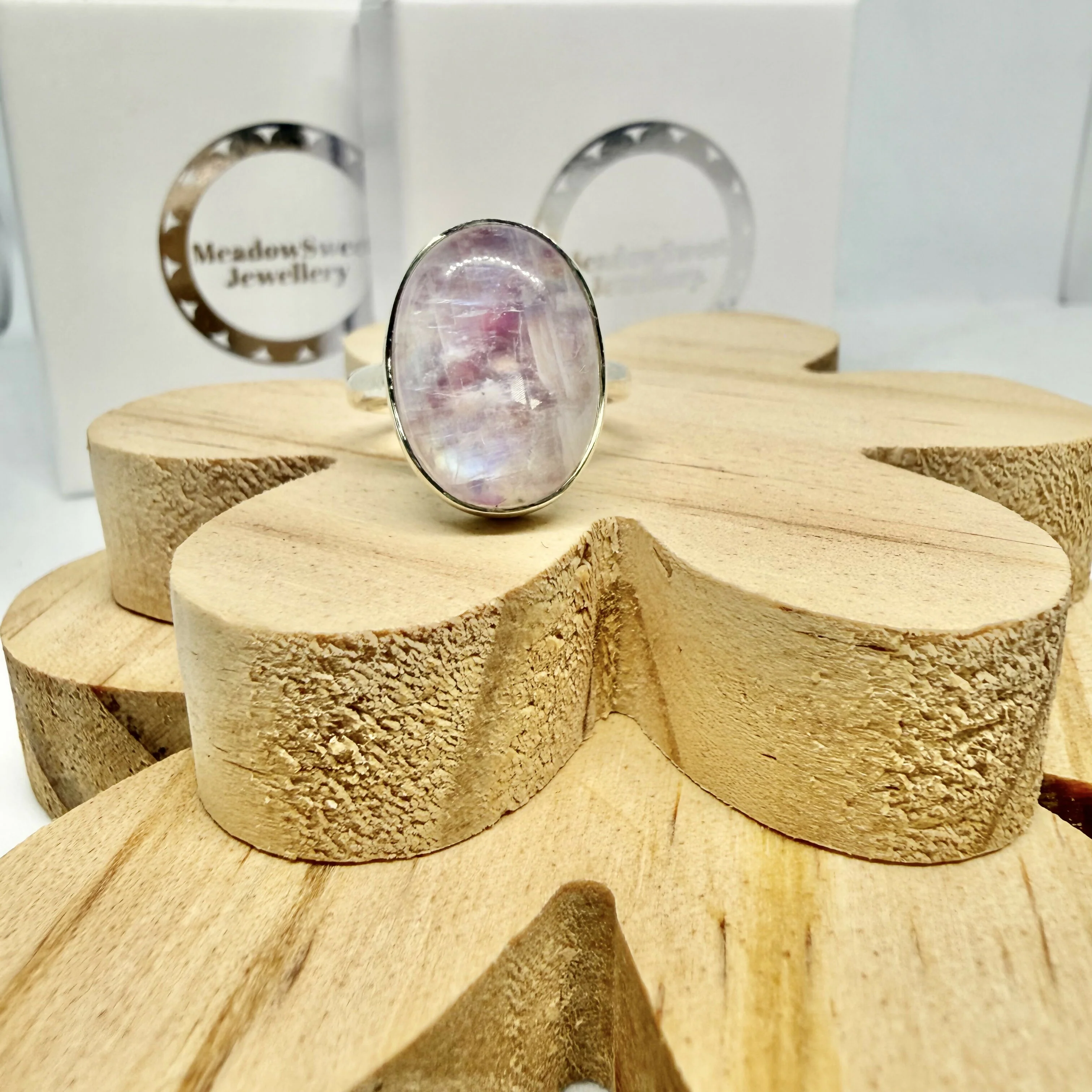 PINK MOONSTONE OVAL RING SIZE P 1/2