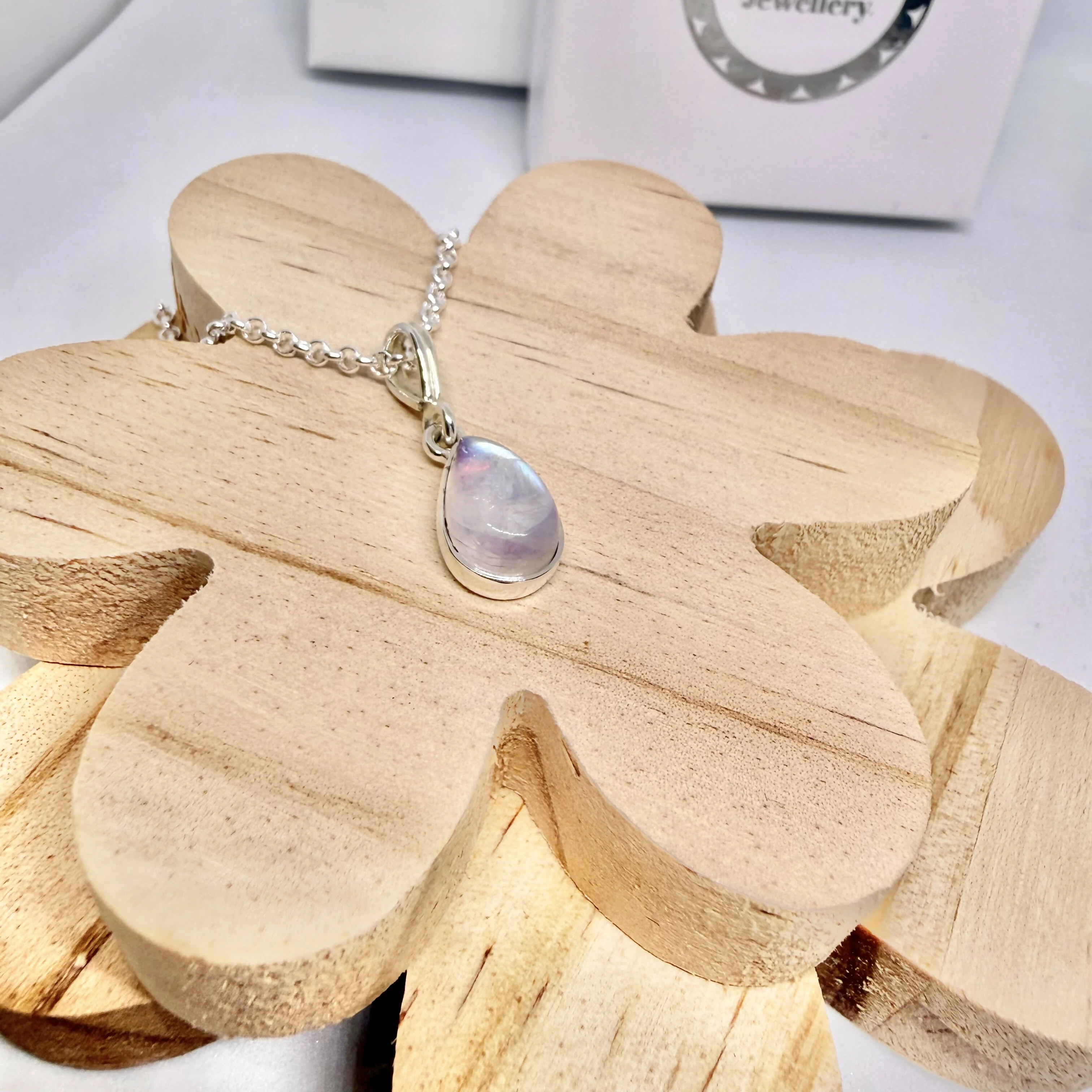 PINK MOONSTONE TEARDROP NECKLACE - Image 2