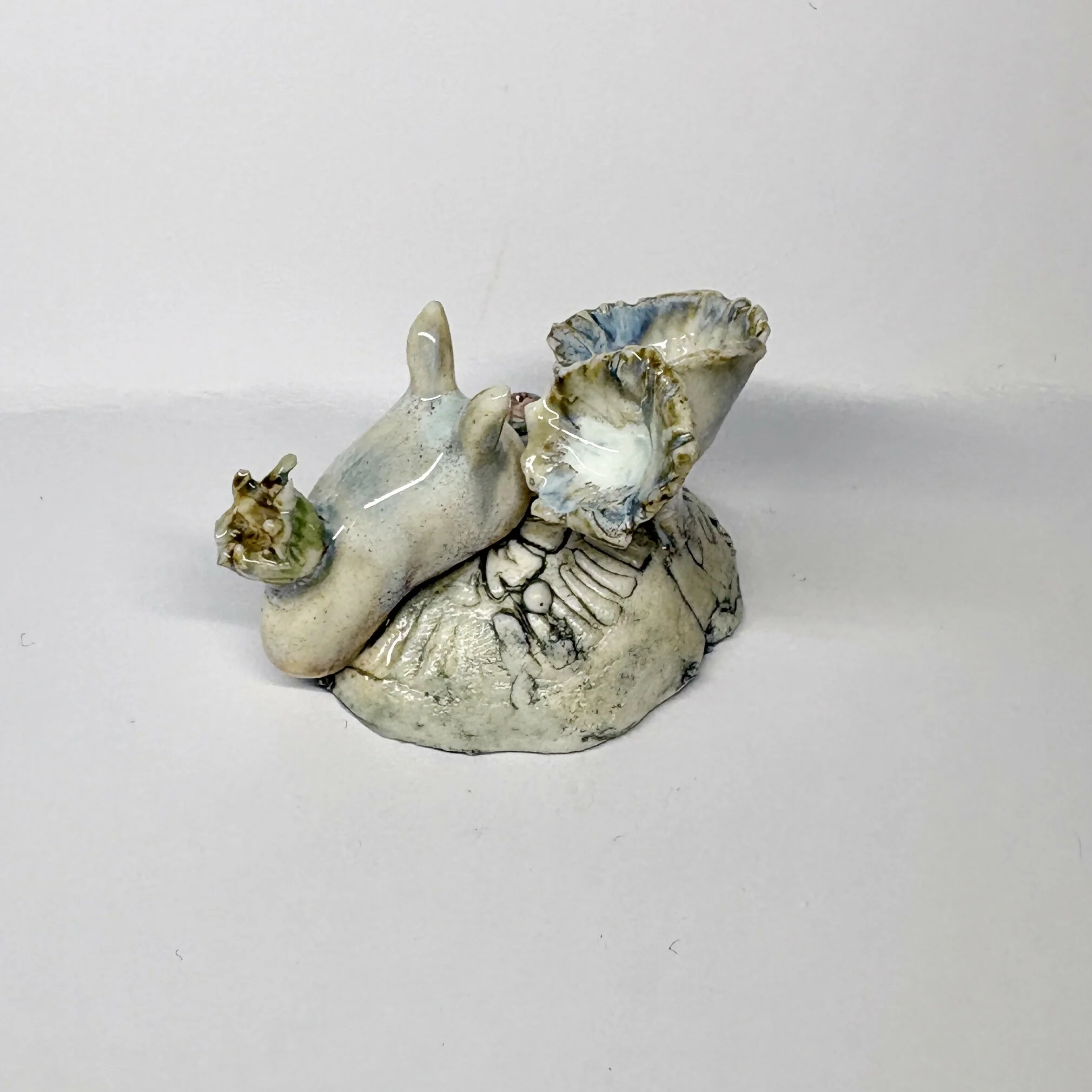 Porcelain Sea Hare and Coral Mini Sculpture - Image 3