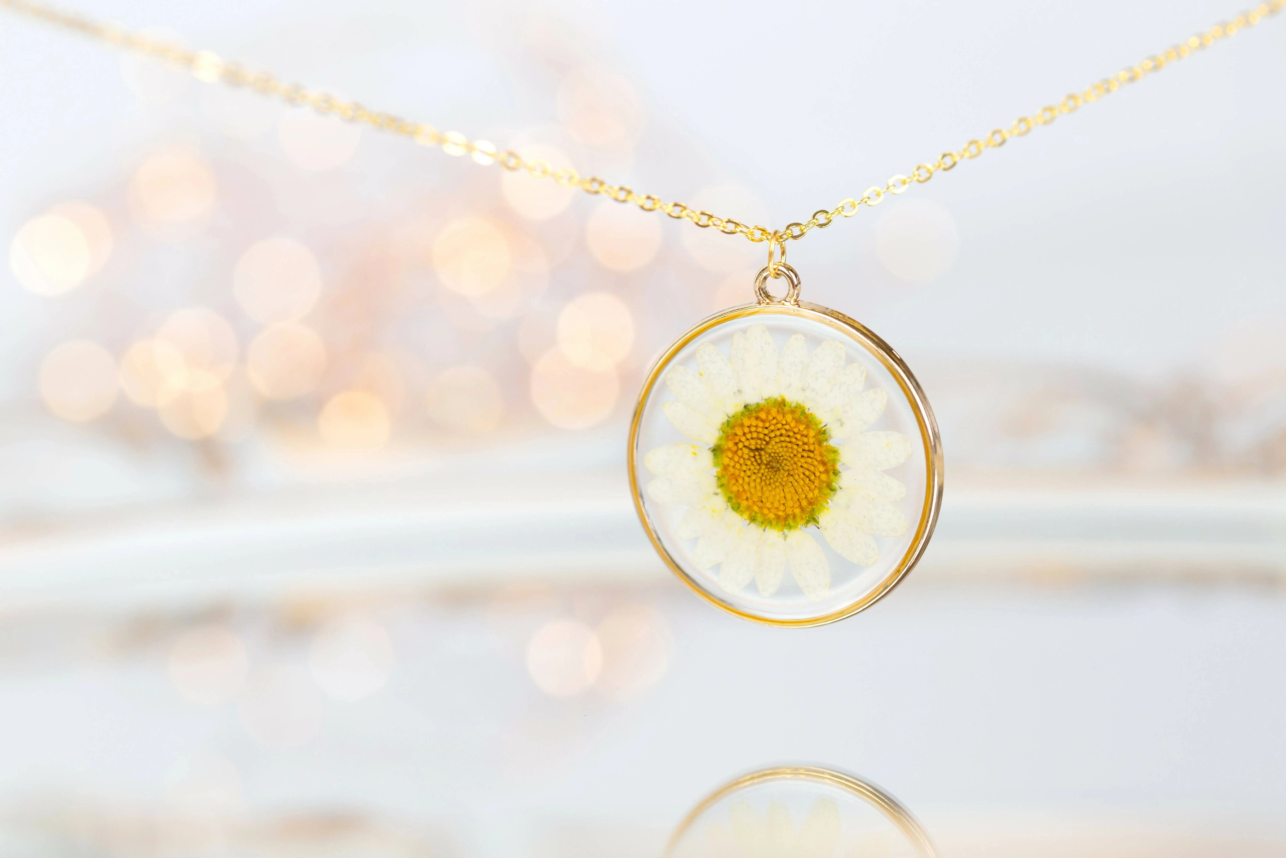 Real Daisy Necklace Gold Plated - Image 5