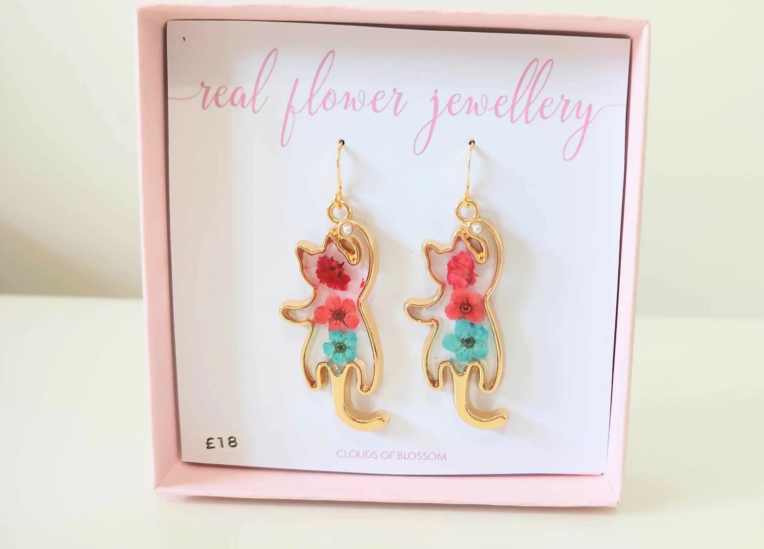 Real Flower Cat Dangle Earrings Gold Plated