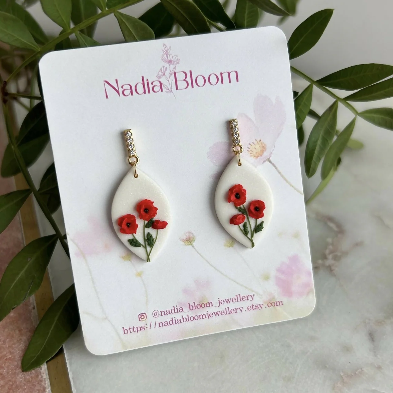 Red poppy Flower - Polymer Clay Earrings
