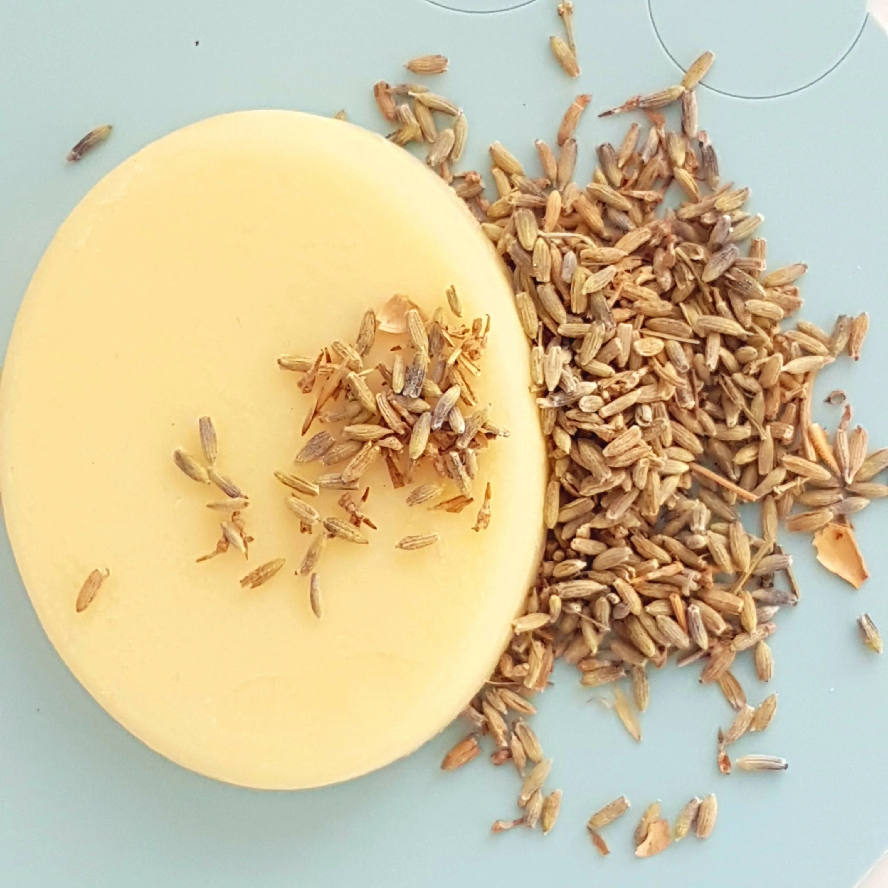 Relax Solid Moisturiser Bar - Image 3