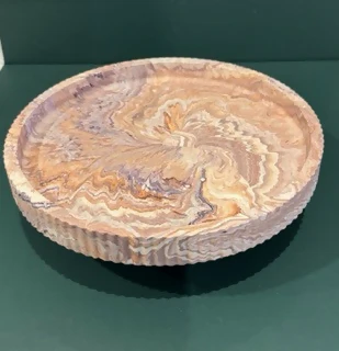 Ridged Pedestal Plate