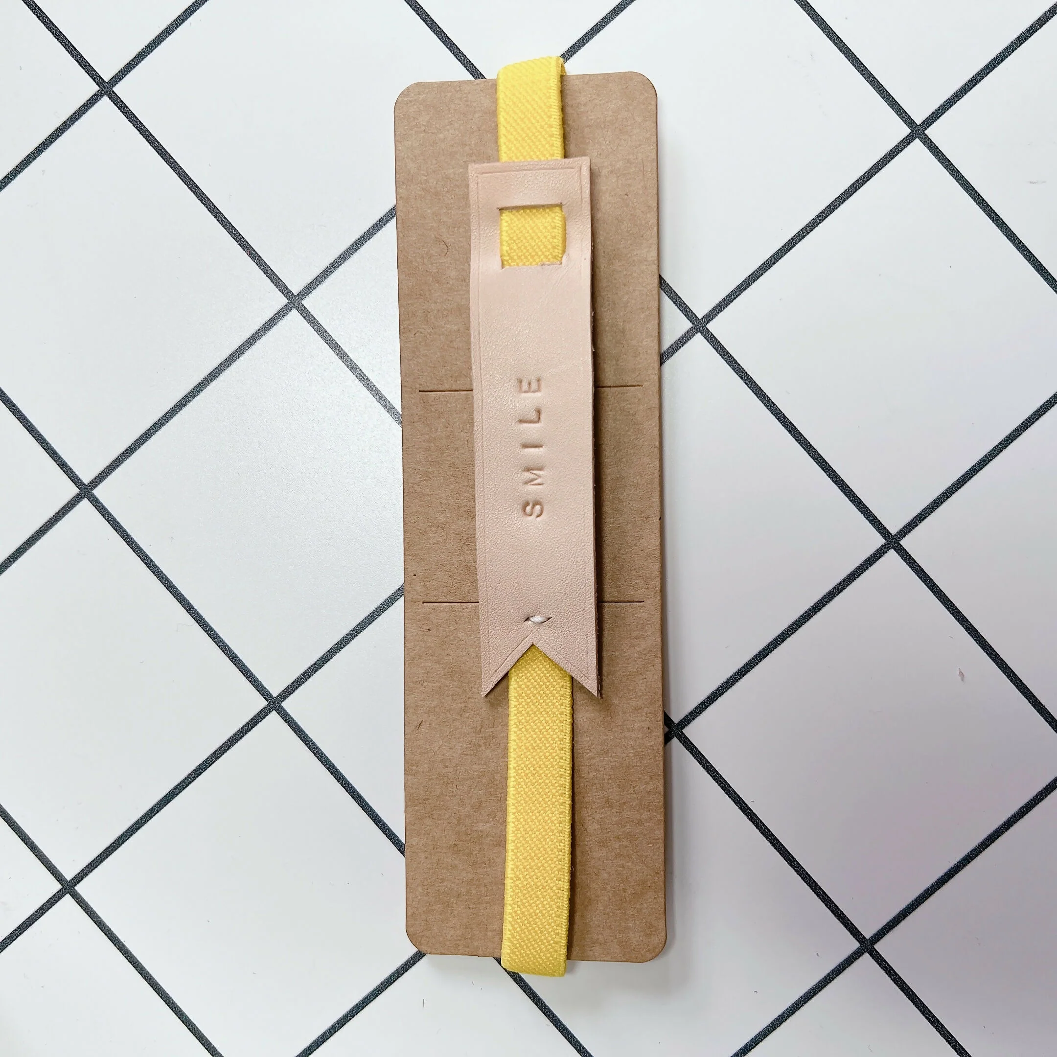 Rubber Strap Leather Elastic Bookmark - SMILE