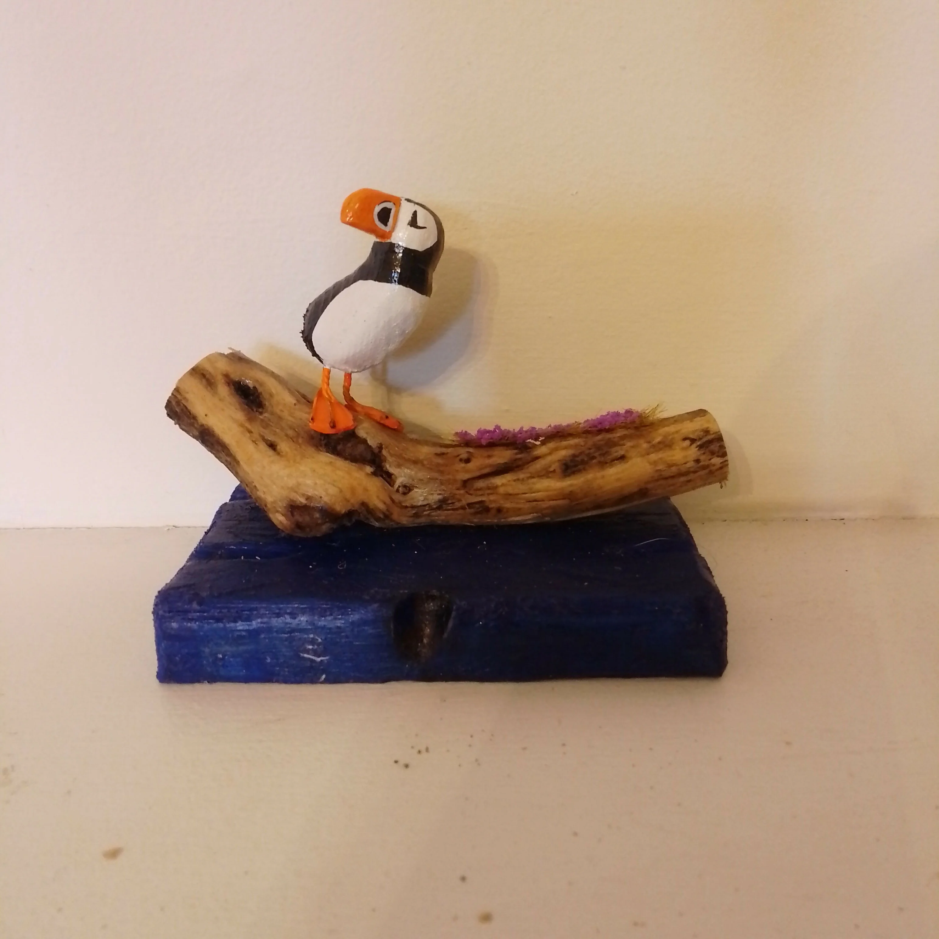 Single Puffin with Legs, Blue Base - Image 2