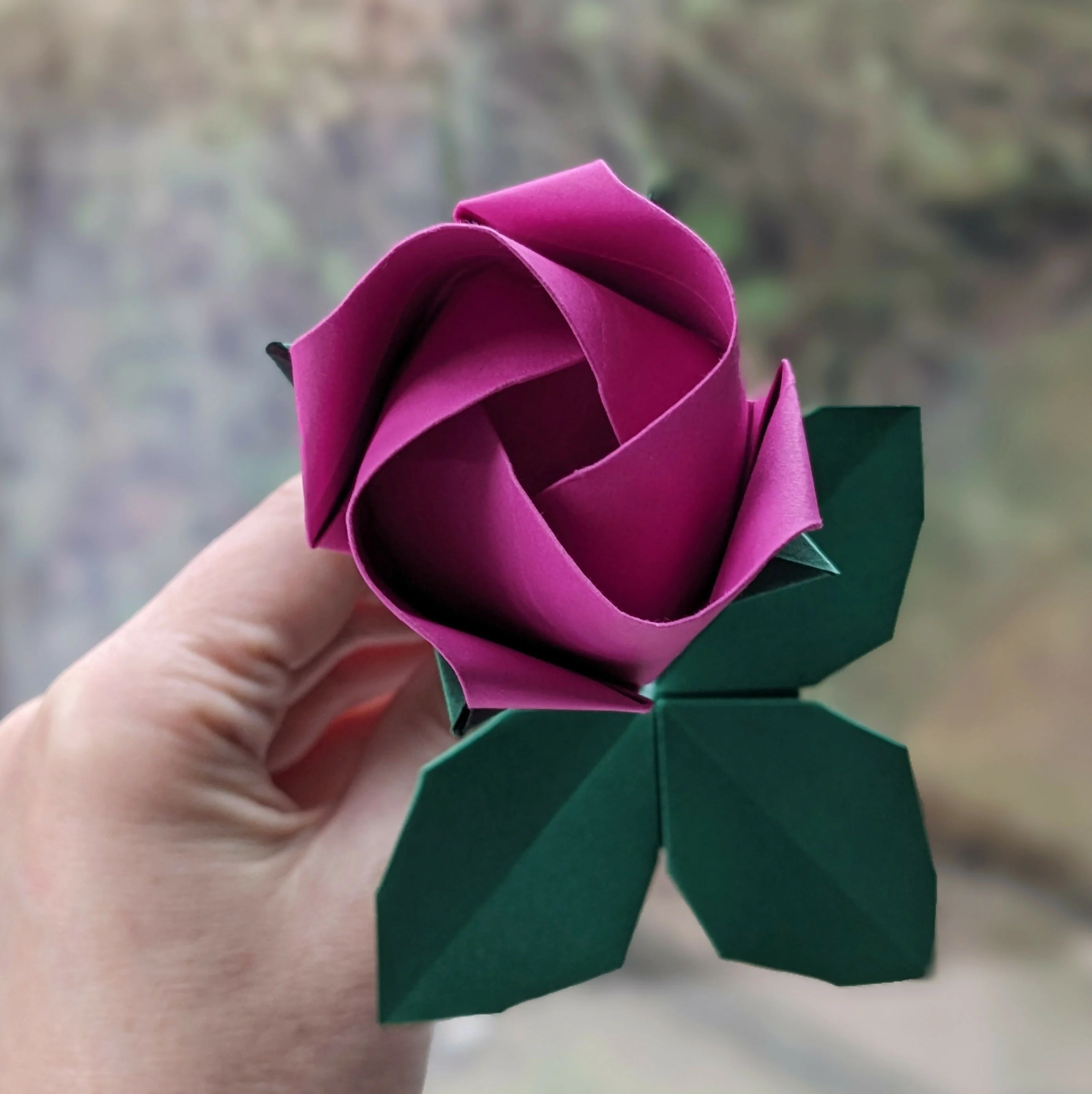 Single Stem Origami Paper Rose - Image 3