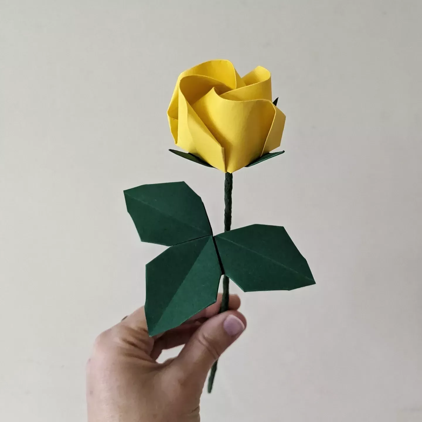 Single Stem Origami Paper Rose - Image 4