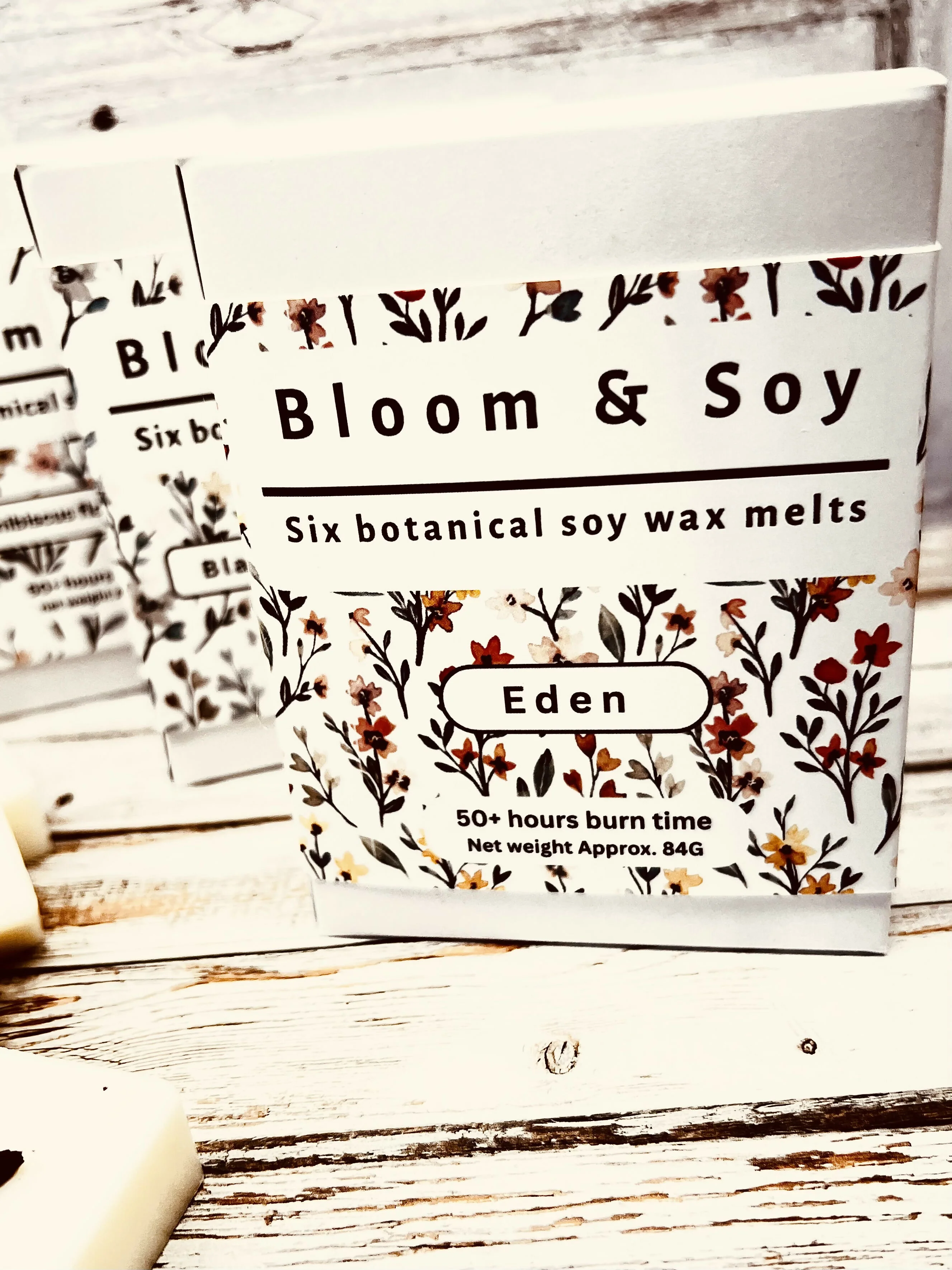 SIX BOTANICAL SOY WAX MELTS IN GIFT BOX - Image 3